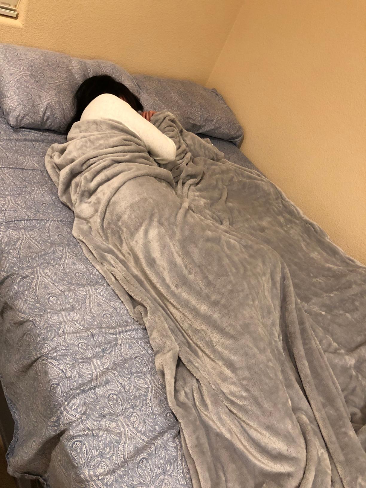 Degrees of Comfort King Size Weighted Blanket 30 lbs, Warm&Cooling Washable Heavy Blankets Adults Use(250~320lbs), Even Weight Distribution with Premium Glass Beads, 80x87 30lbs Navy customer photo 2
