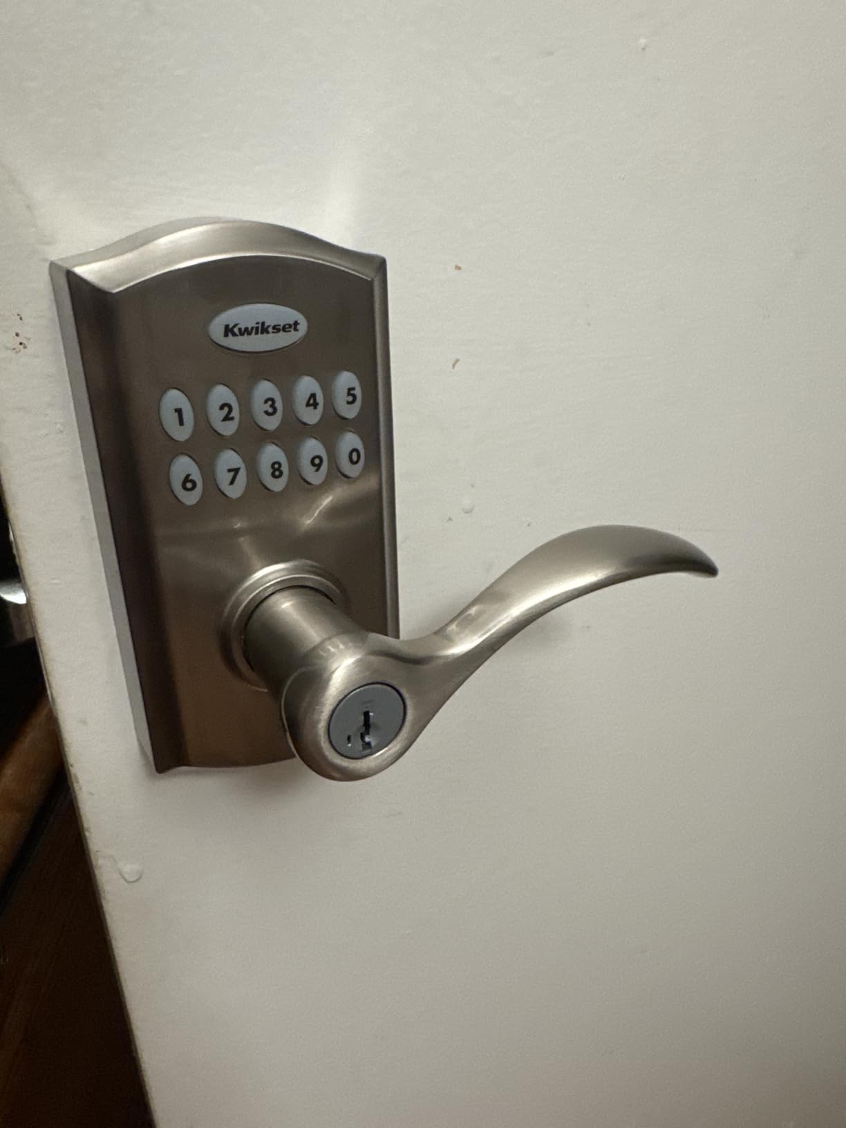 Kwikset SmartCode 955 Pembroke Light Commercial 10-Button Keypad Electronic Lever, Convenient Keyless Entry, 3-Year Battery Life and High Traffic Durability in Satin Nickel customer photo 1
