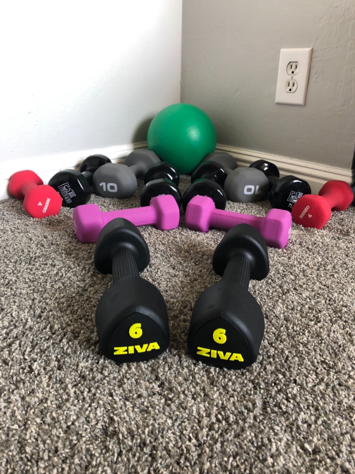 ZIVA RPU Tribell Dumbbell Pair - Premium Urethane-Coated Hand Weights with Ergonomic Textured Grip & Steel Core - 2-20 lb Sets in Multiple Colors for Strength Training customer photo 1