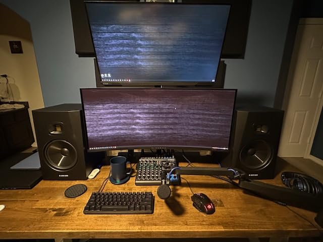 ADAM Audio T8V Studio Monitor for recording, mixing and mastering customer photo 2