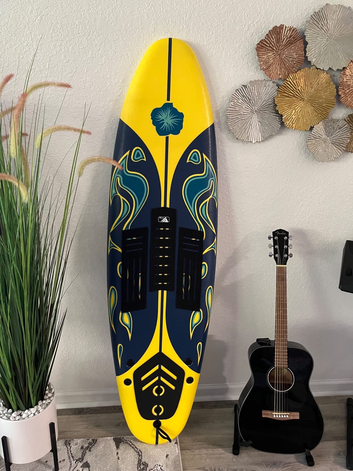 Giantex Surfboard, 6 Ft Stand Up Surfing Board w/ 3 Detachable Fins, Safety Leash, Non-Slip Lightweight Foam Surfboard for Kids, Teenager, Adults customer photo 2