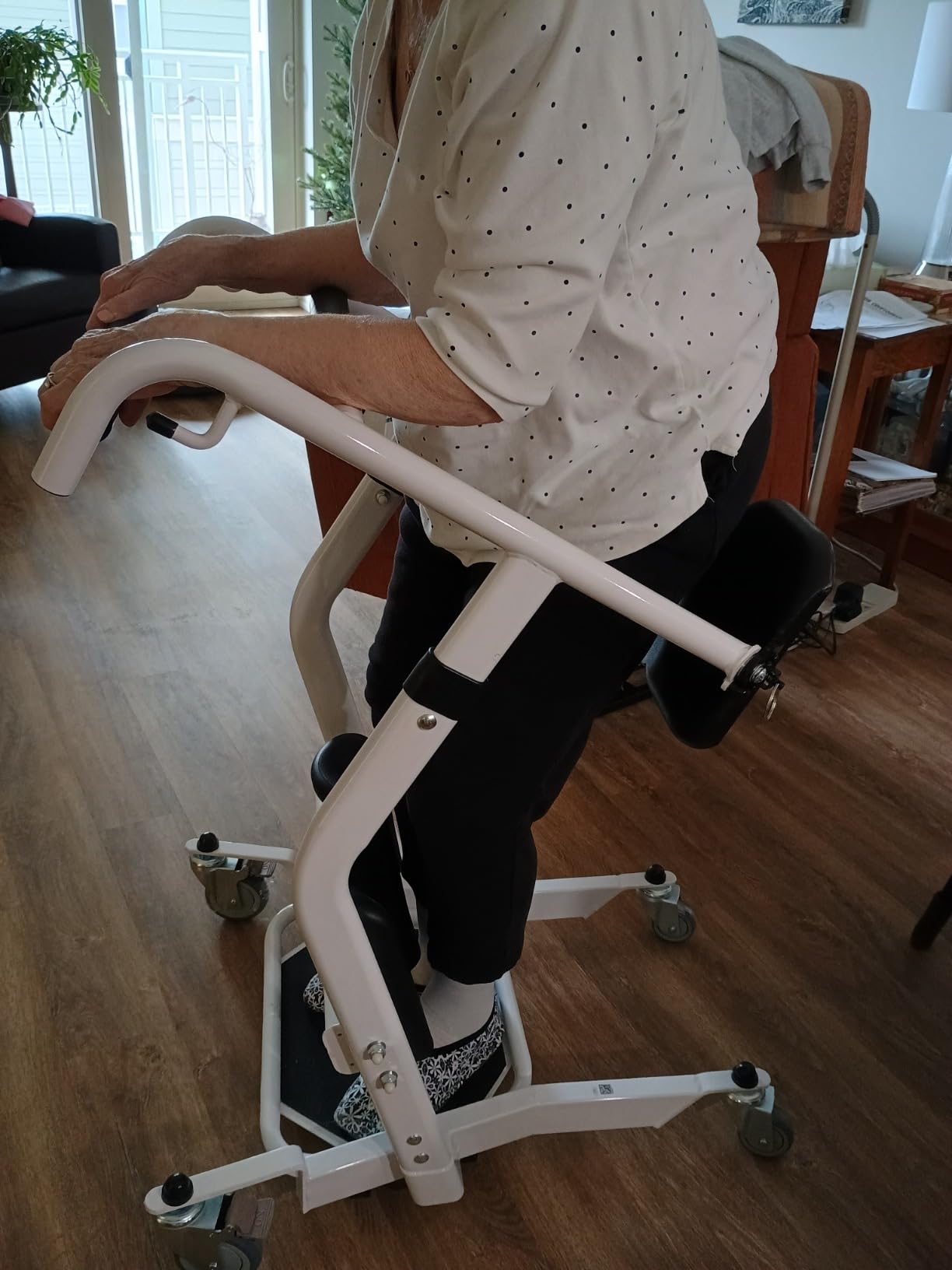 Vive Mobility Sit to Stand Patient Lift for Handicapped - Stand Assist Lift Aid for Home Care Use - Elderly Lift Assist Transfer Device - Transport Chair Stand Assist for Seniors, Adults & Disabled customer photo 2