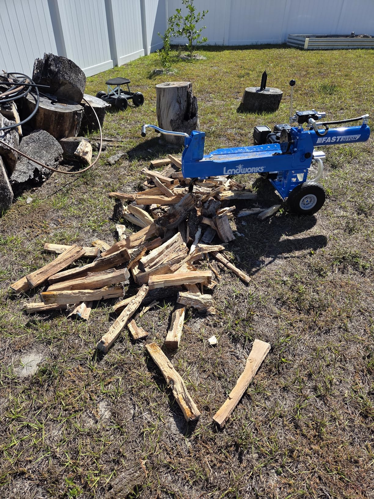 Landworks Log Splitter Portable 20 Ton Rapid Auto Return Ram System Bucher Gear Pump 7HP Engine Horizontal Full Beam Steel Wedge Firewood Splitting Forestry Harvesting customer photo 2