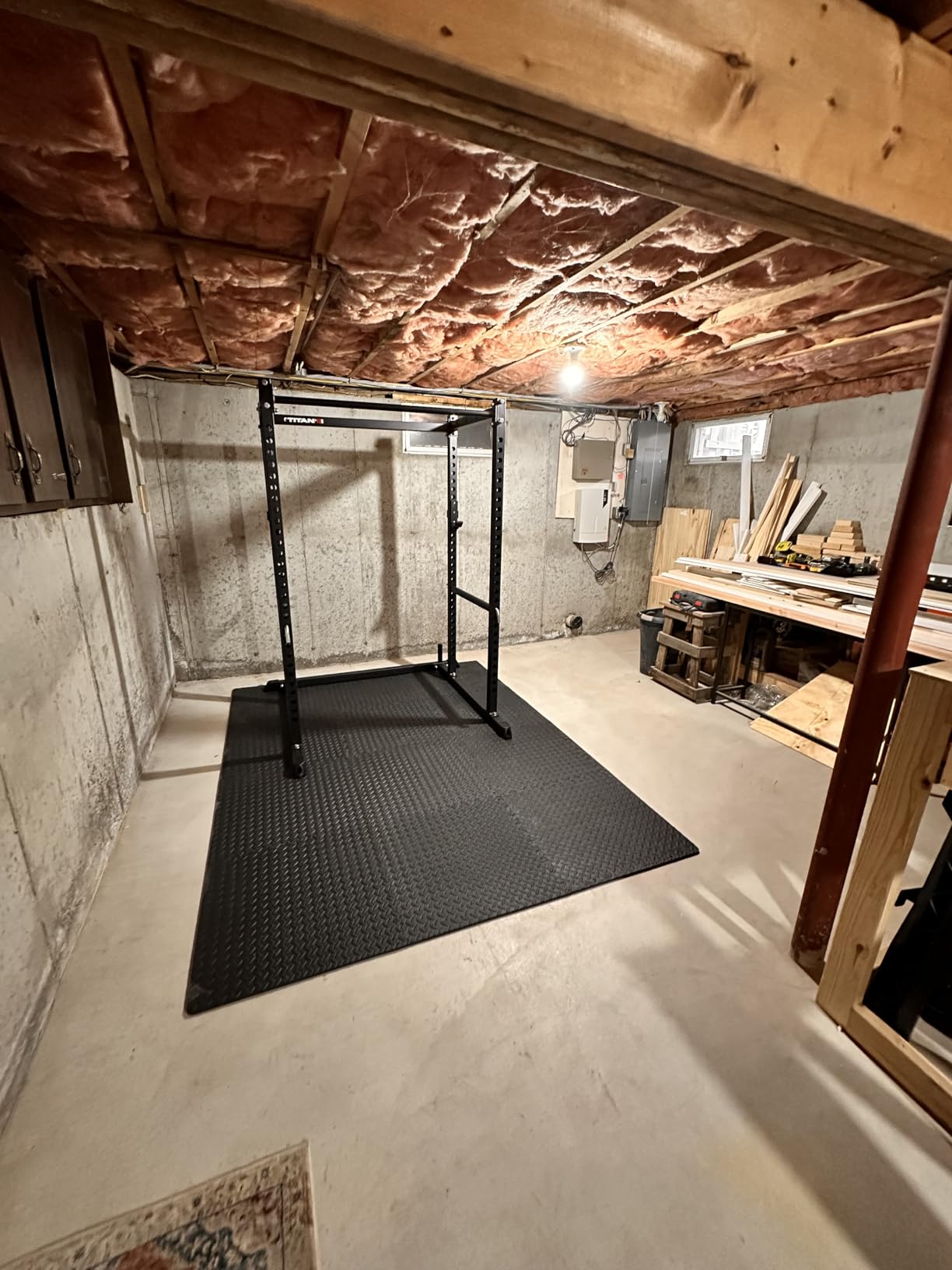 T-2 Series Short Power Rack, Skinny Pull Up Bar, Pin and Pipe Safeties, Standard J-Hooks, for Home Garage Gym Weightlifting and Strength Training customer photo 1