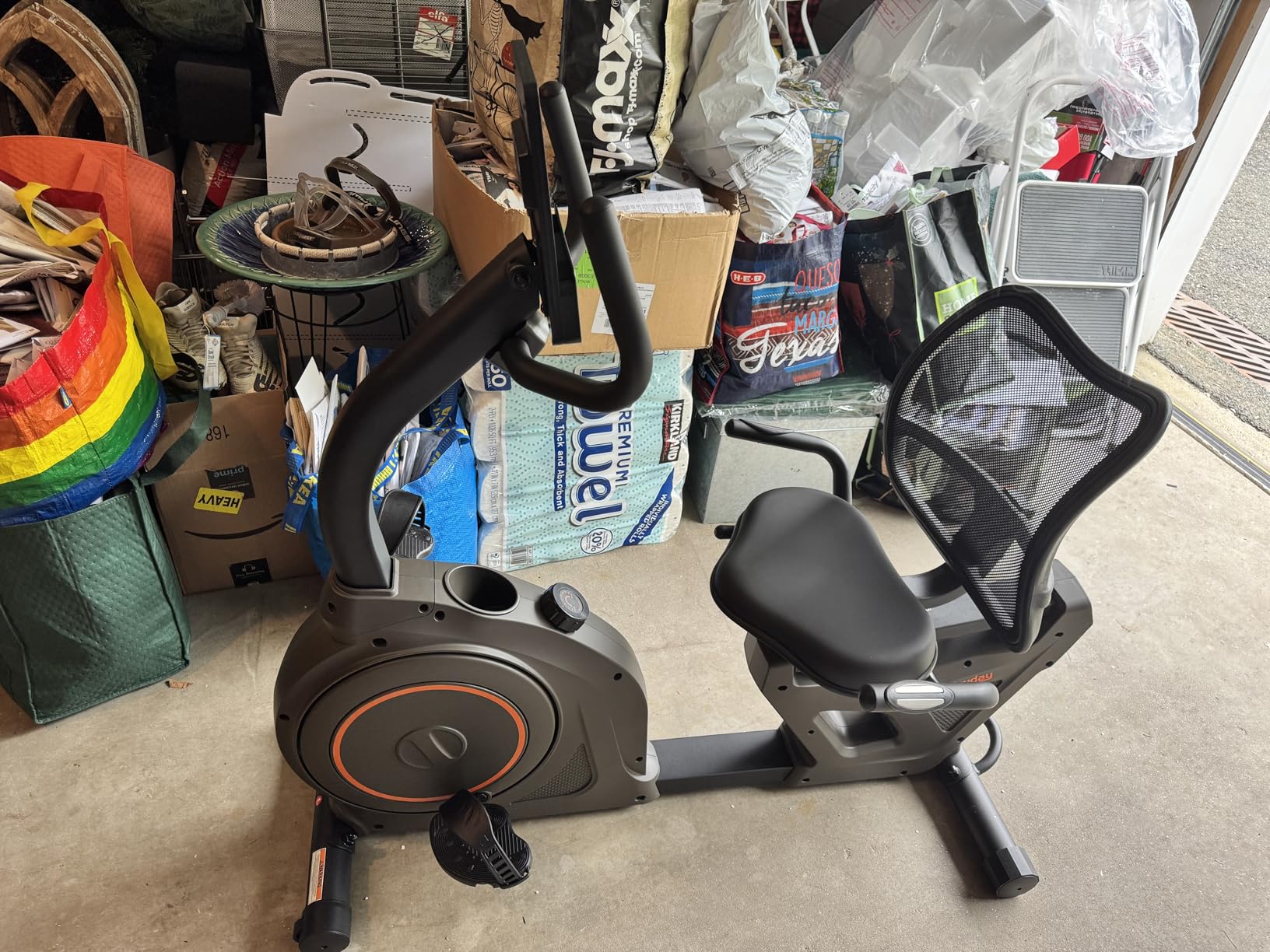 Niceday Recumbent Exercise Bike, Recumbent Bike for Home, Recumbent Stationary Bike 400LBS Weight Capacity, Magnetic Recumbent Bike with Smart APP, LCD Monitor, Heart Rate Handle customer photo 1