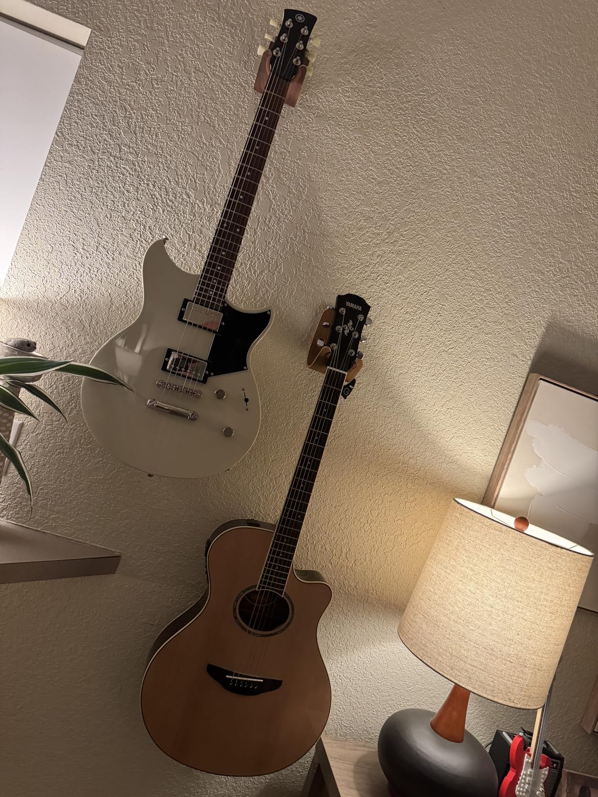 Yamaha Revstar Element RSE20L SWB Left-Handed Electric Guitar, Swift Blue customer photo 2