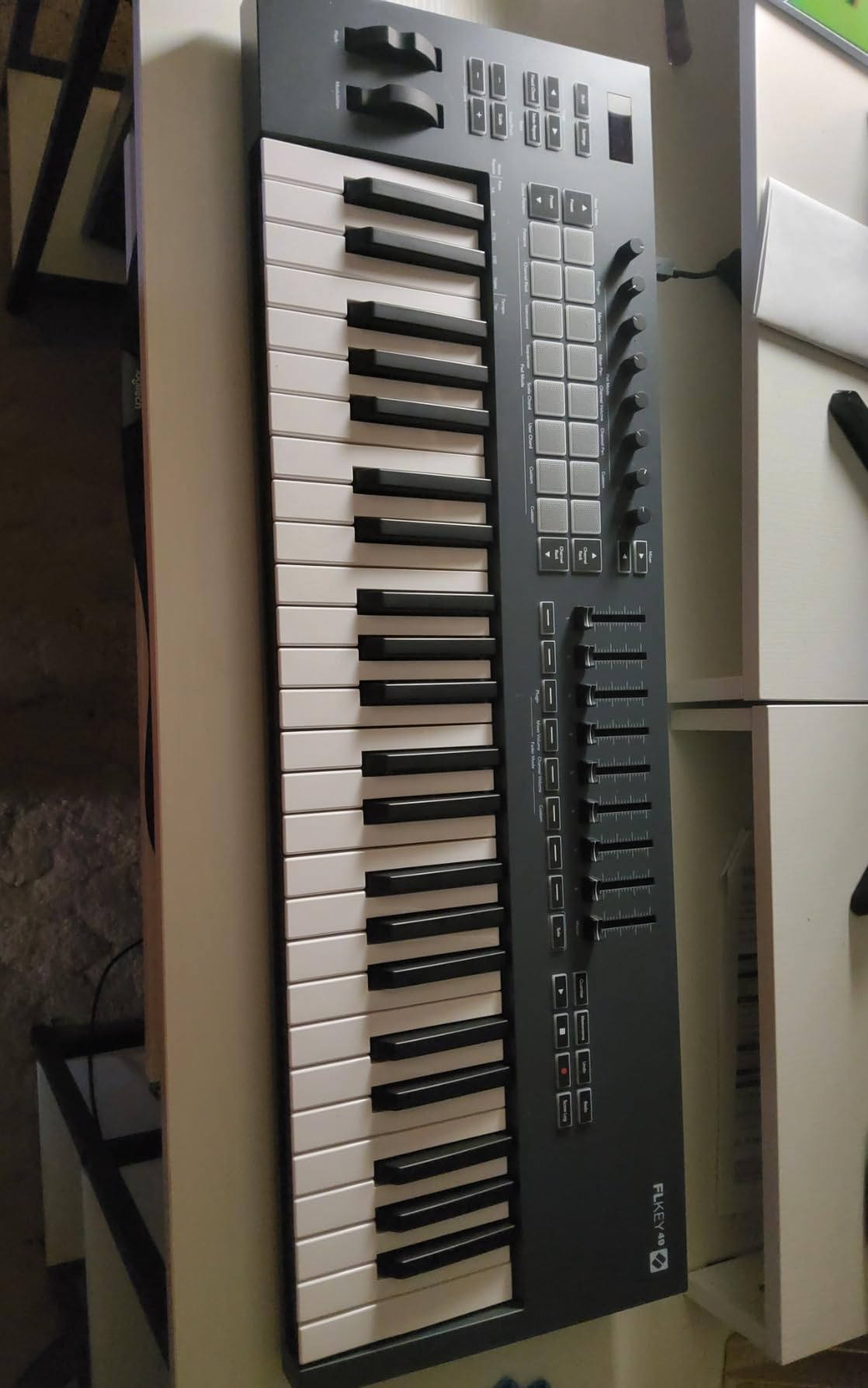 Novation FLkey 37 MIDI Keyboard - Seamless FL Studio Integration with Chord Mode and Scale Mode. All the software you need for Music Production customer photo 2