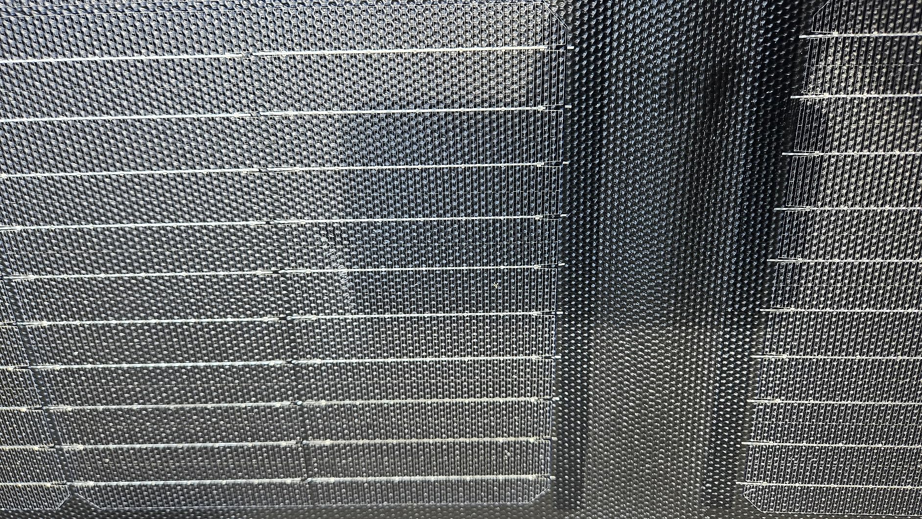 EF ECOFLOW 110W Portable Solar Panel, Foldable with Carry Case, High 23% Efficiency, IP68 Water & Dustproof Design for Camping, RVs, or Backyard Use customer photo 1
