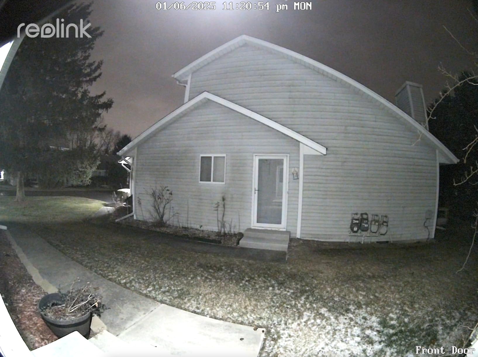 REOLINK Video Doorbell WiFi 2K Wired Camera, 4:3 Wide View Outdoor Camera customer photo 2