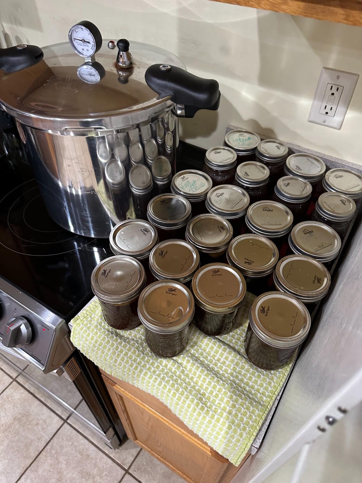 THE TANKER by Denali Canning - 23 Quart Beginner Friendly Pressure Canner & Cooker | Induction Compatible | Pressure Gauge, 15lb & 10lb Weights customer photo 1