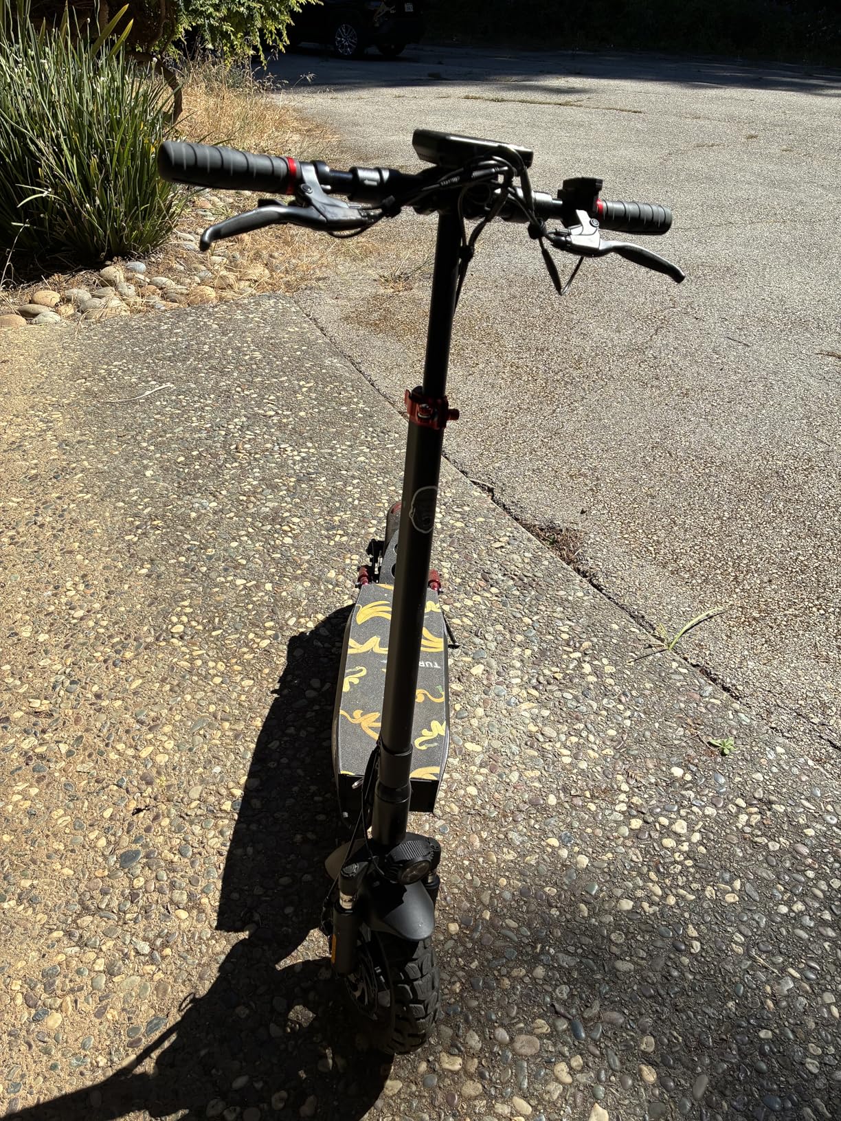 iScooter iX3/iX4 Electric Scooter, Off Road Tires, 800W Motor E-Scooter Up to 25/28 Miles Range, Top Speed 25/28 MPH, Adjustable Handlebar Height, Folding Commuting Electric Scooter for Adults customer photo 2