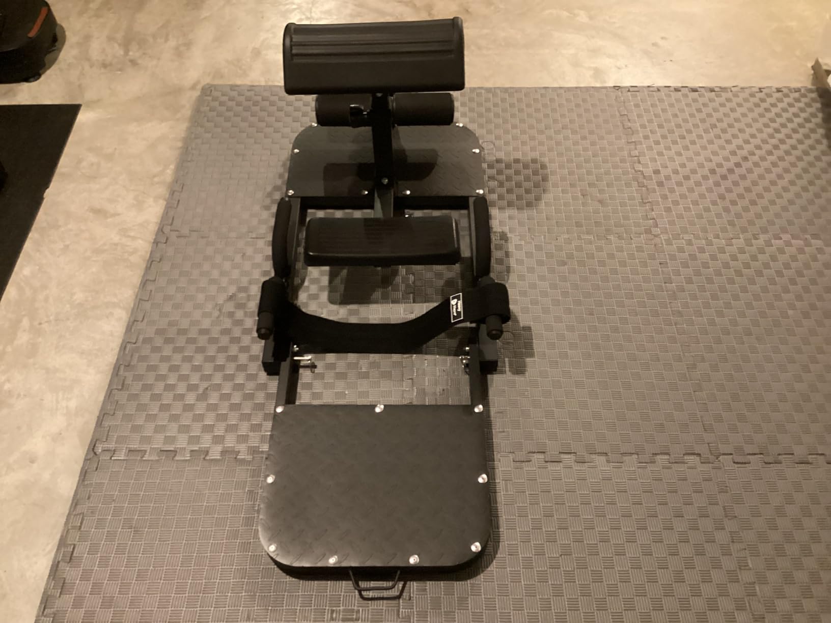 Lifepro Hip Thrust Machine - Adjustable Glutes Workout Equipment for Home - GluteBlast Foldable Booty Builder, Sissy Squat Machine customer photo 2