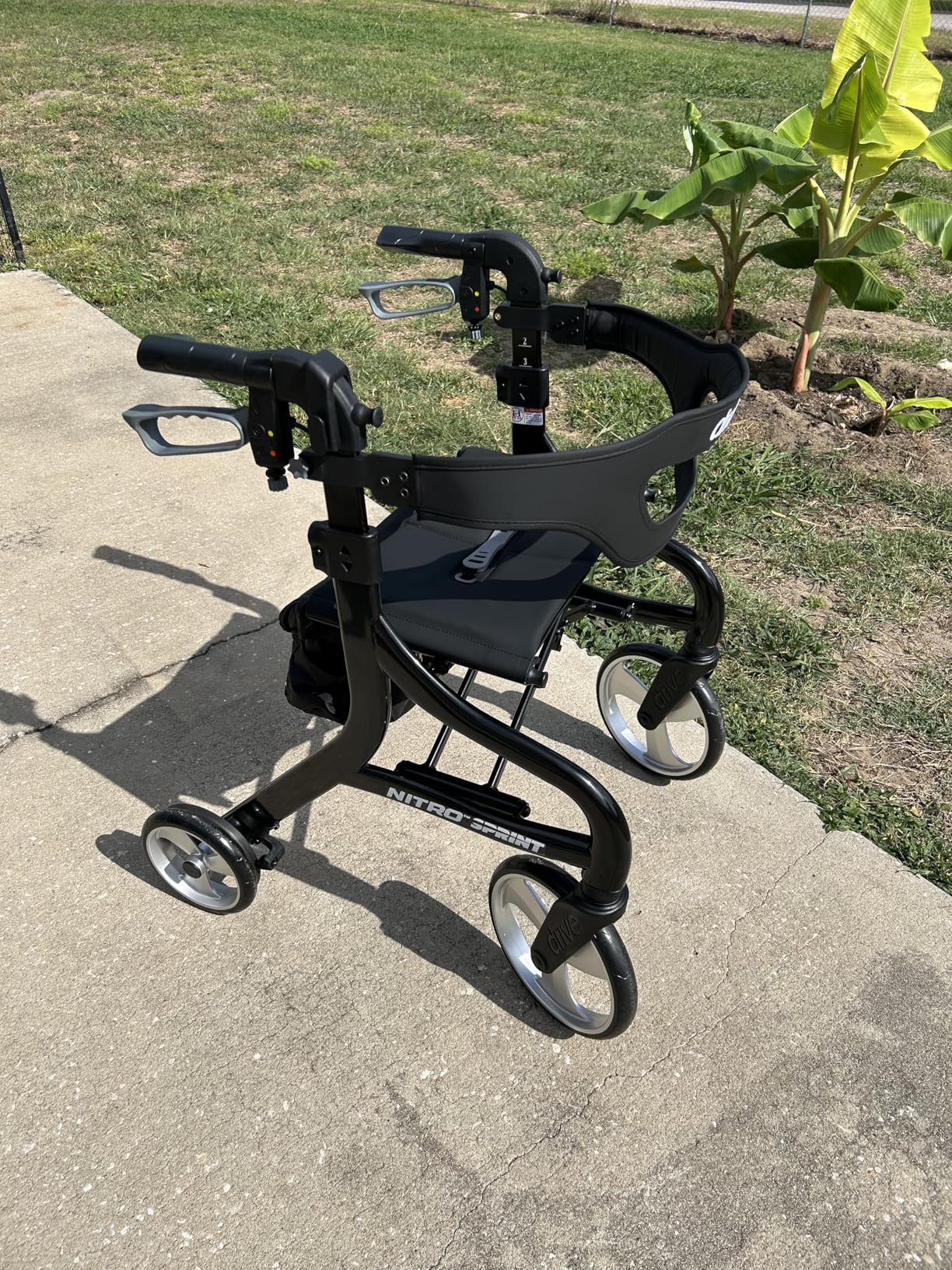 Drive Medical Nitro Sprint Foldable Rollator Walker with Seat - Lightweight Support - Large Wheels - Compact Folding Design - Adjustable Comfort - Standard Size - Red customer photo 1