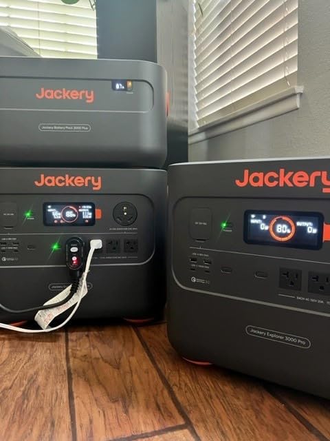 Jackery Explorer 2000 Plus Portable Power Station, 2042Wh LiFePO4 Solar Generator, 3000W AC Output, Expandable to 24kWh, UPS Home Backup for Emergency Camping RV customer photo 1