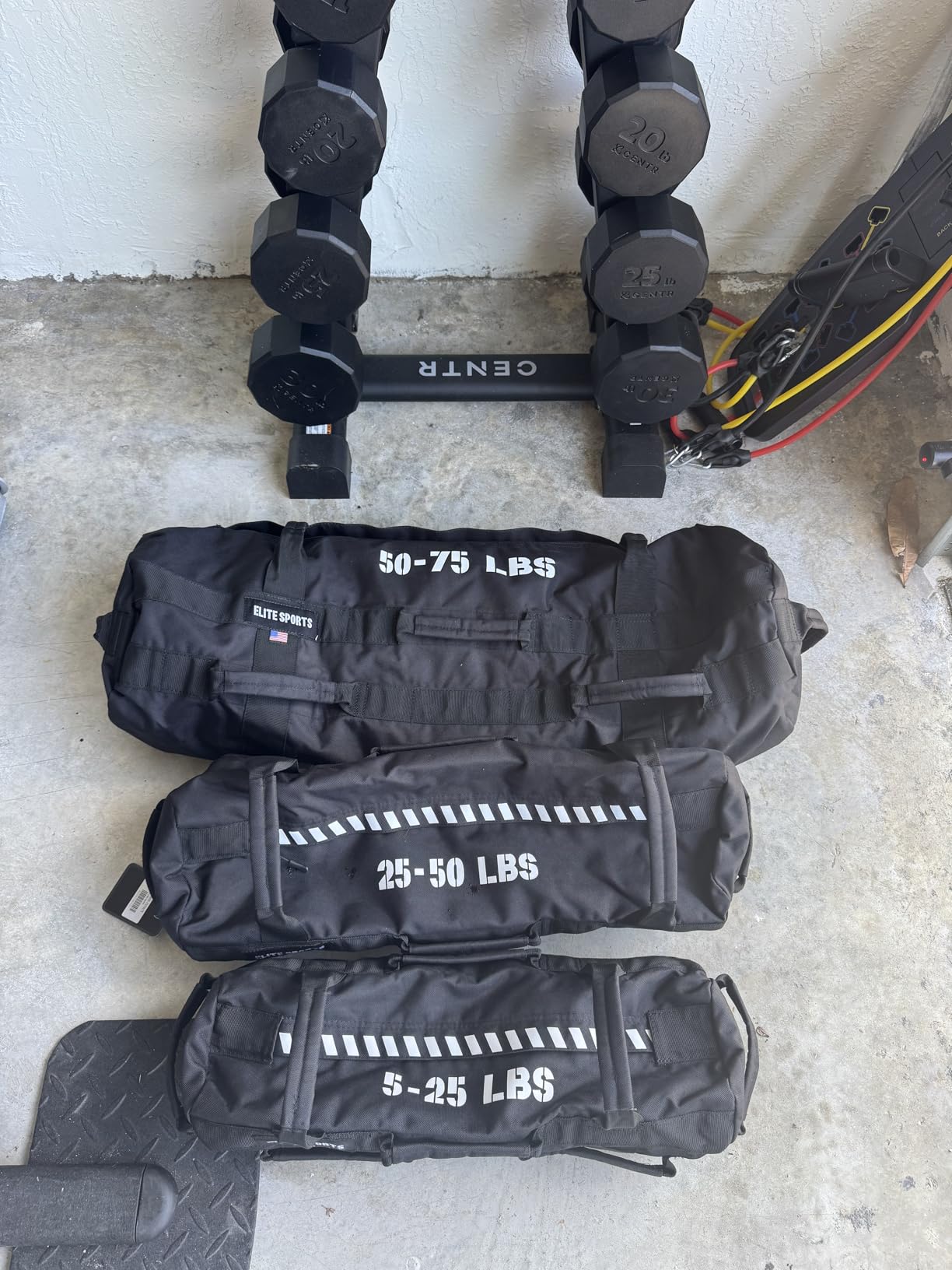 Elite Sports Workout Sandbag for Versatile, Intensive Core Muscles Fitness, Strength Training with Strategic Handle Placement (Unfilled) customer photo 1