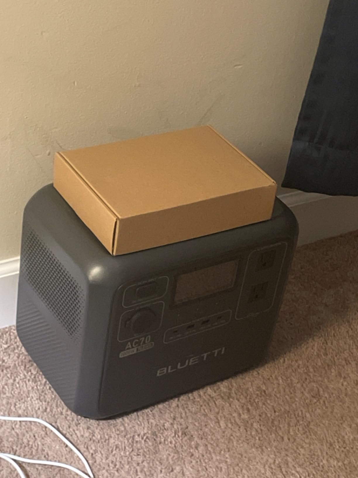 BLUETTI AC70 Portable Power Station 768Wh 1000W LFP Battery Solar Generator | Power Lifting 2000W, 45 Min 0-80% Fast Charging, 20ms UPS, Emergency Backup Power for Blackout, Camping, Outage and Road Trip customer photo 1