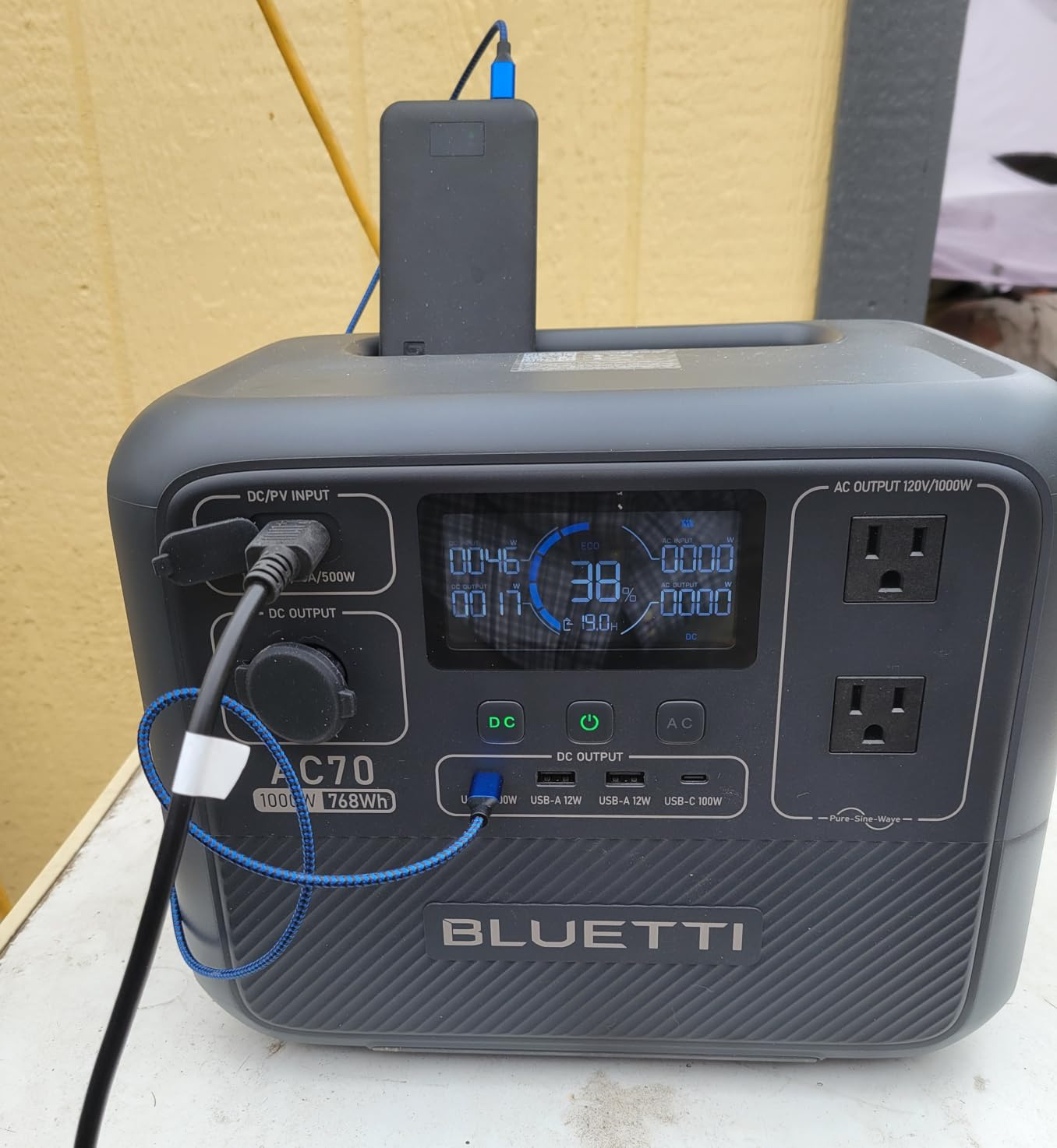 BLUETTI AC70 Portable Power Station 768Wh 1000W LFP Battery Solar Generator | Power Lifting 2000W, 45 Min 0-80% Fast Charging, 20ms UPS, Emergency Backup Power for Blackout, Camping, Outage and Road Trip customer photo 2