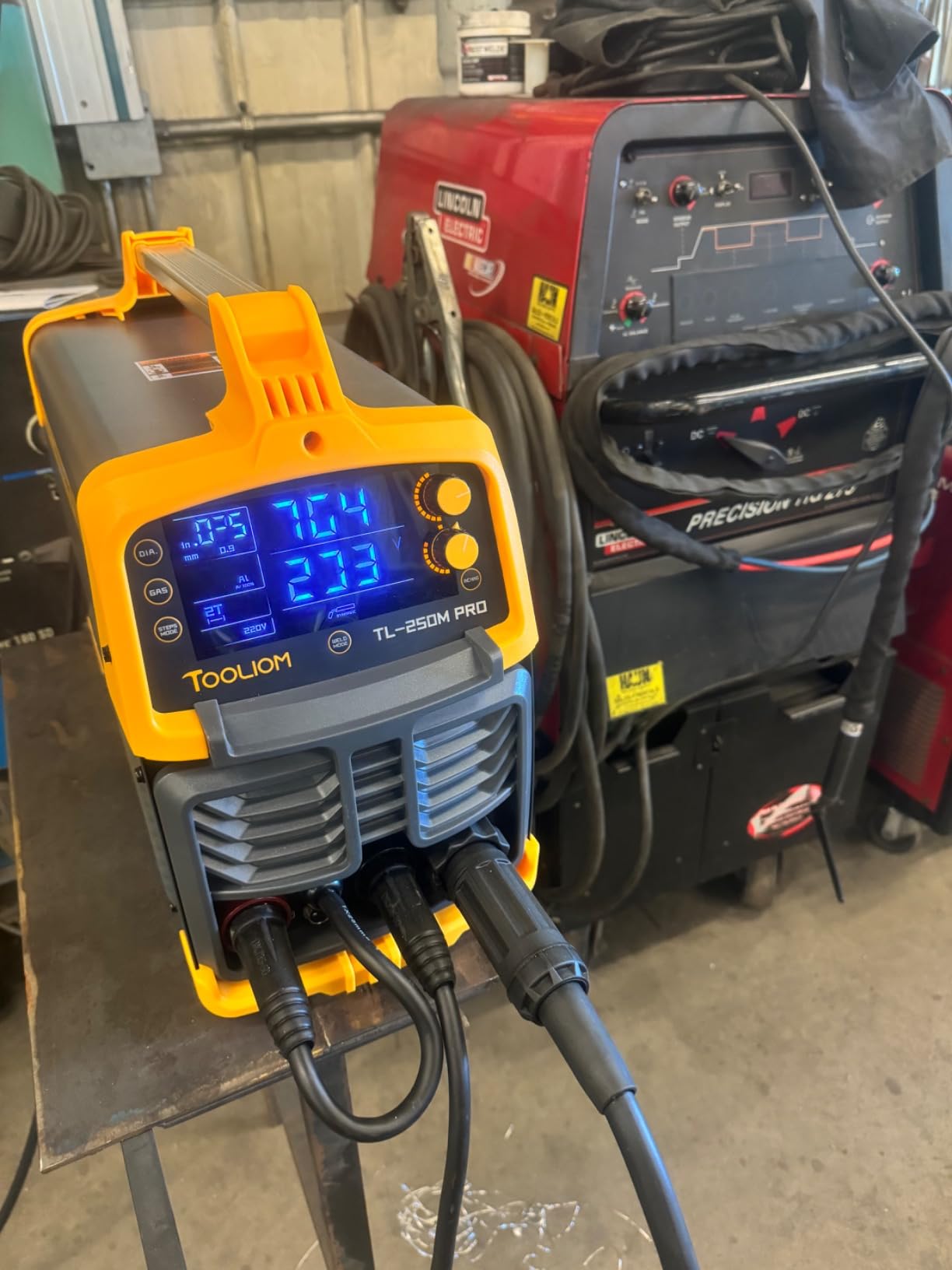 TOOLIOM 200A TIG Welder with Pulse, 4 in 1 Multifunctional TIG Welding Machine DC TIG/Spot TIG/Pulse TIG/Stick 110&220V Dual Voltage with Large Digital Display customer photo 2
