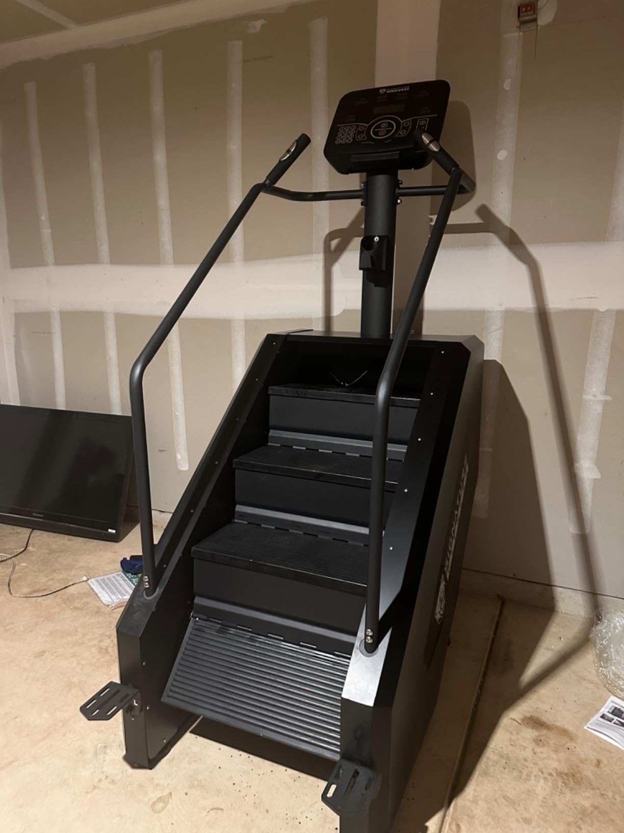 Continuous Climber Commercial Grade Stair Stepping Machine for Cardio and Lower Body Workouts customer photo 2