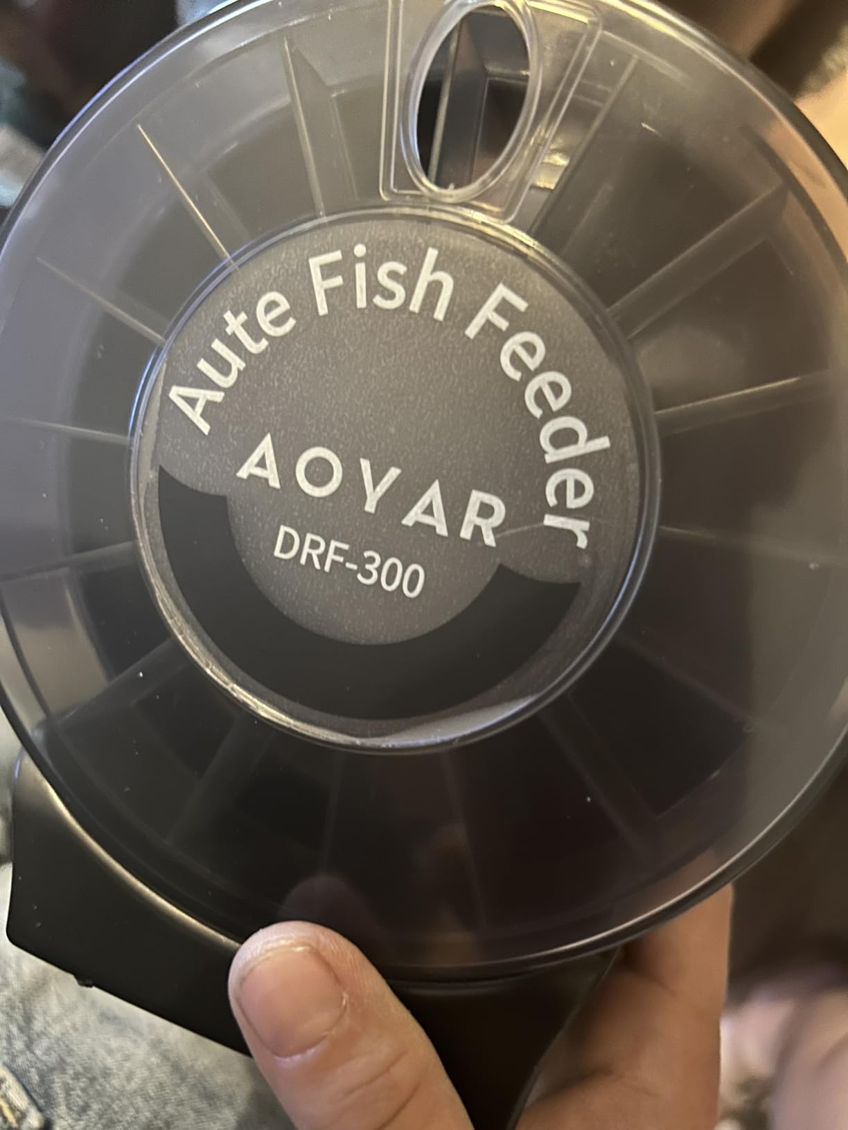 Automatic Fish Feeder Dispenser for Aquarium: 200ml Large Capacity Auto Feeders for Small Tank Turtle Betta Koi - Battery Food Feeding Timer for Flakes Pellet Vacation Weekend Day customer photo 1
