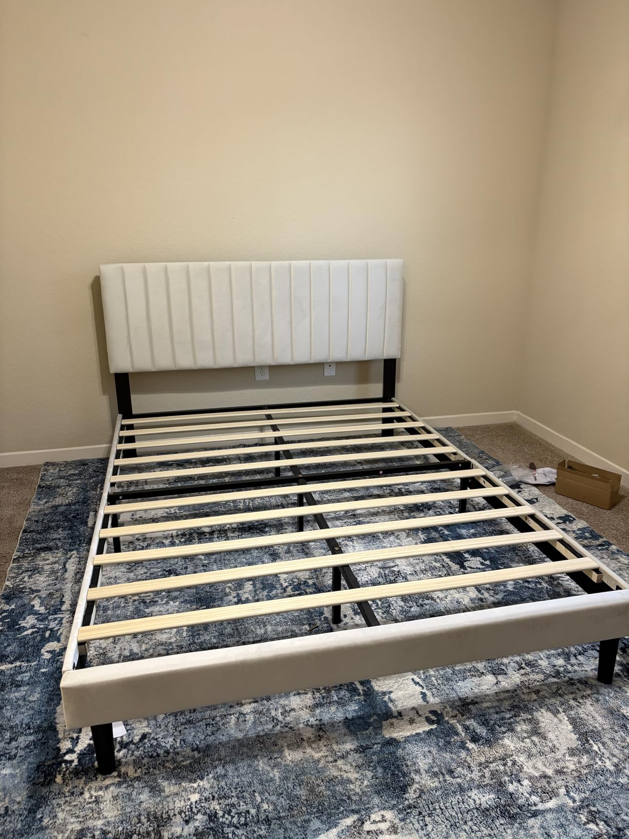 Sismplly King Size Bed Frame with Velvet Upholstered Headboard, Platform Bed with Strong Wood Slats, Mattress Foundation, Box Spring Optional, Easy Assembly, Beige customer photo 1