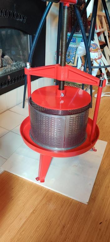 Green Fruit Wine Press 3.69 Gal - Heavy-duty T-Handle & Cross-beam, Stainless Steel Juice Maker for Apple, Grape, Home Brewing customer photo 1