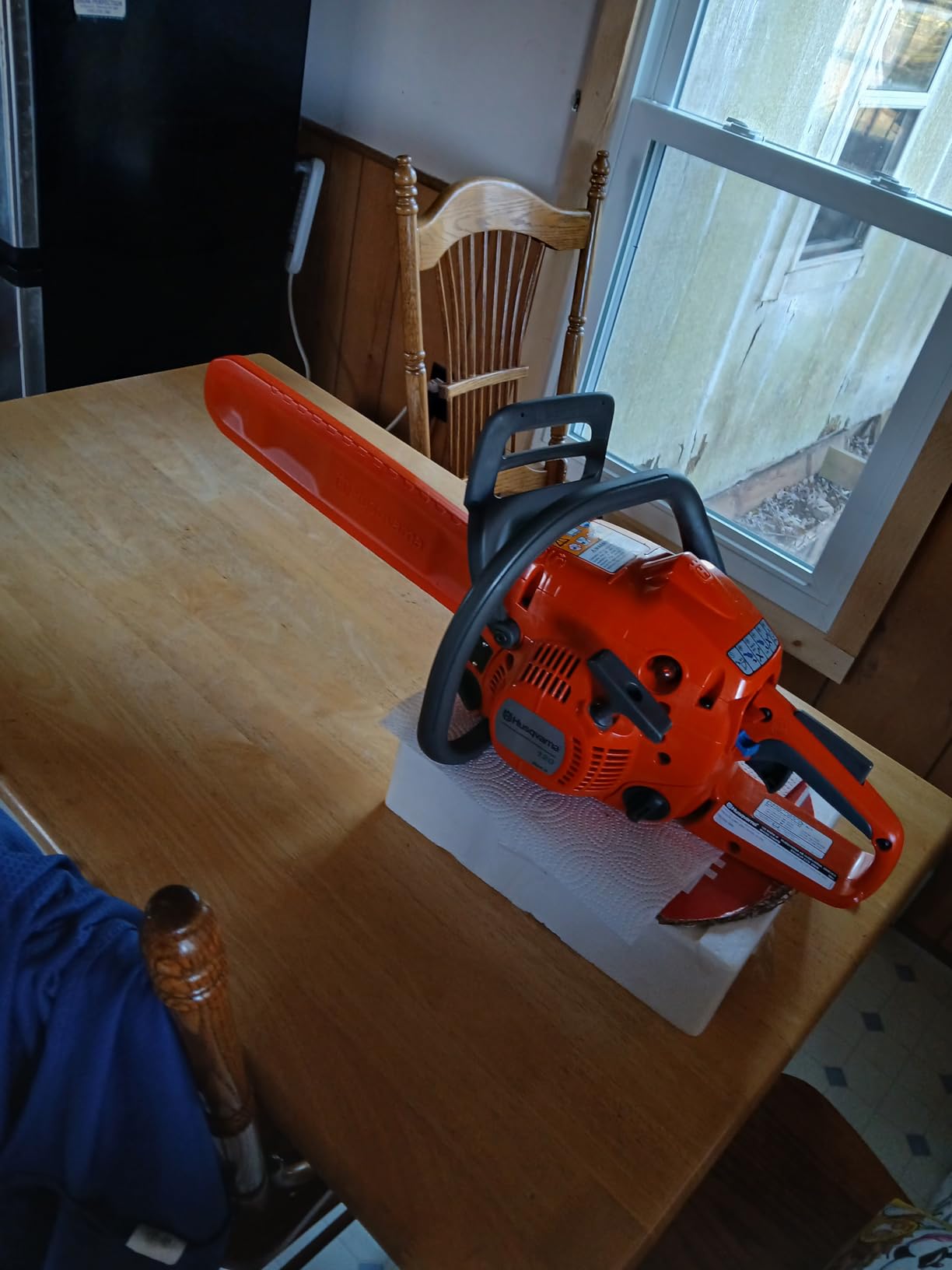 Husqvarna 120 Mark III Gas Chainsaw, 38-cc, 2-Cycle X-Torq Engine, 16 Inch Chainsaw with Automatic Oiler, for Wood Cutting and Tree Pruning customer photo 1