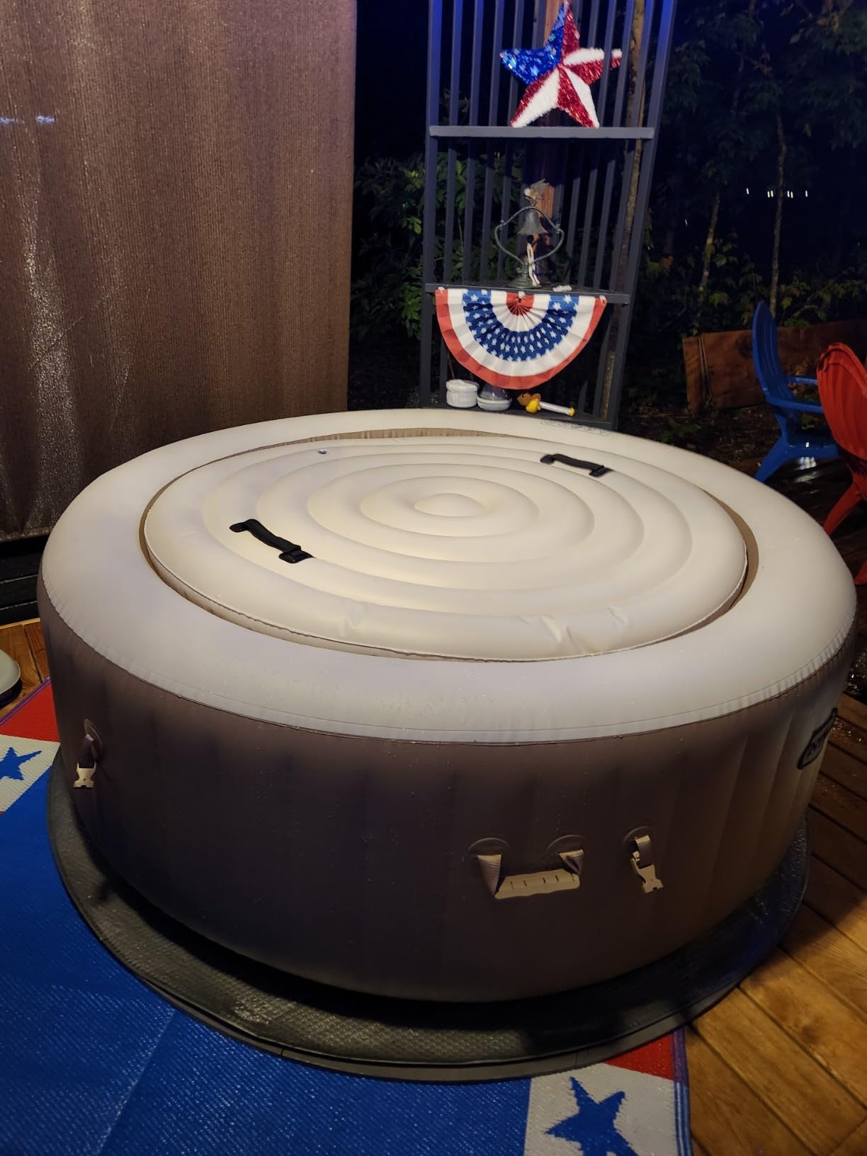 INTEX 28425EH PureSpa Bubble Massage Spa Set Outdoor Inflatable Portable Hot Tub, Includes Energy Efficient Spa Cover, Saltwater System Ready, 4 Person, 77in x 28in customer photo 1