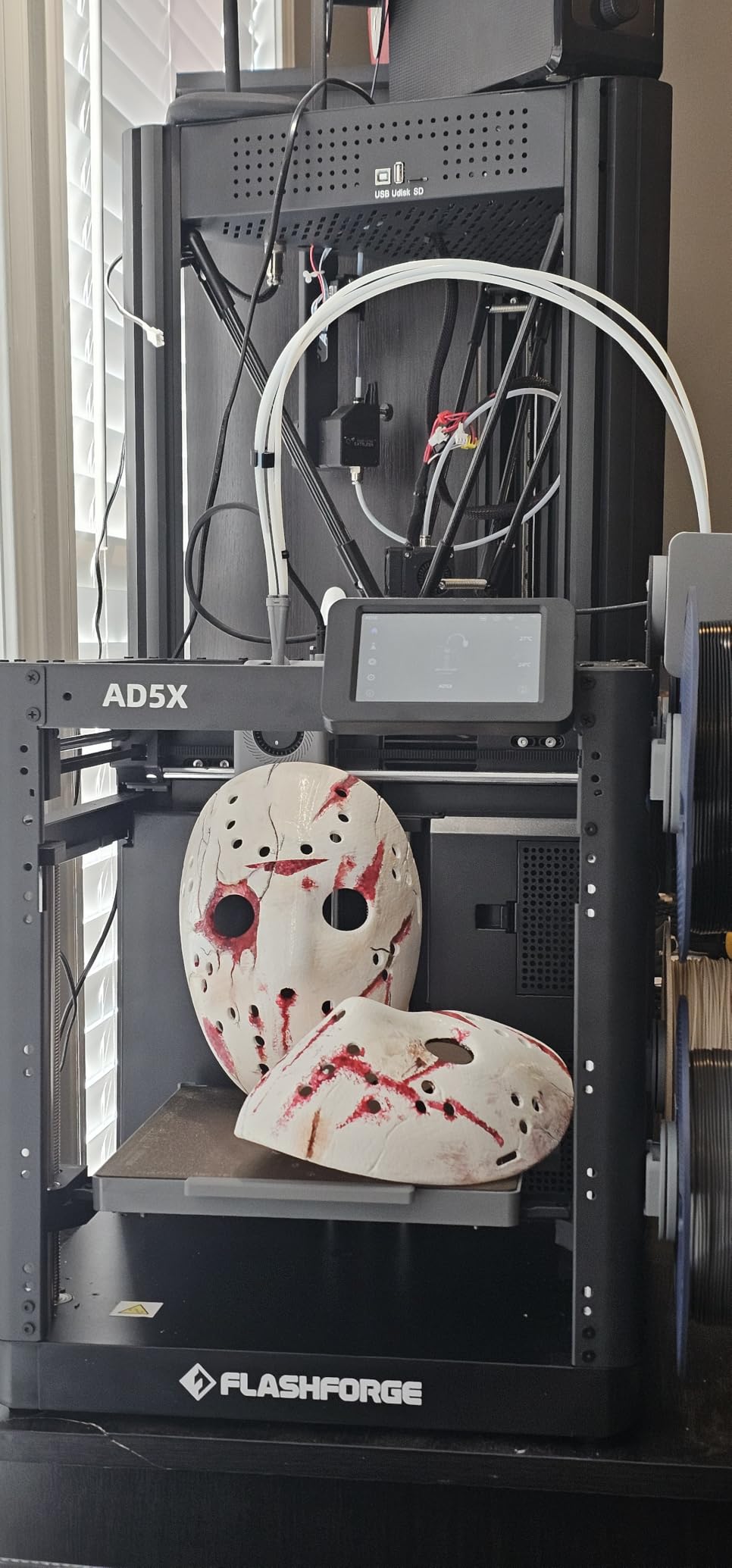 FLASHFORGE AD5X Multi-Color 3D Printer, CoreXY 600mm/s High-Speed, 1-Click Auto Leveling, 300C Direct Drive Extruder, 220x220x220mm Build Volume customer photo 1