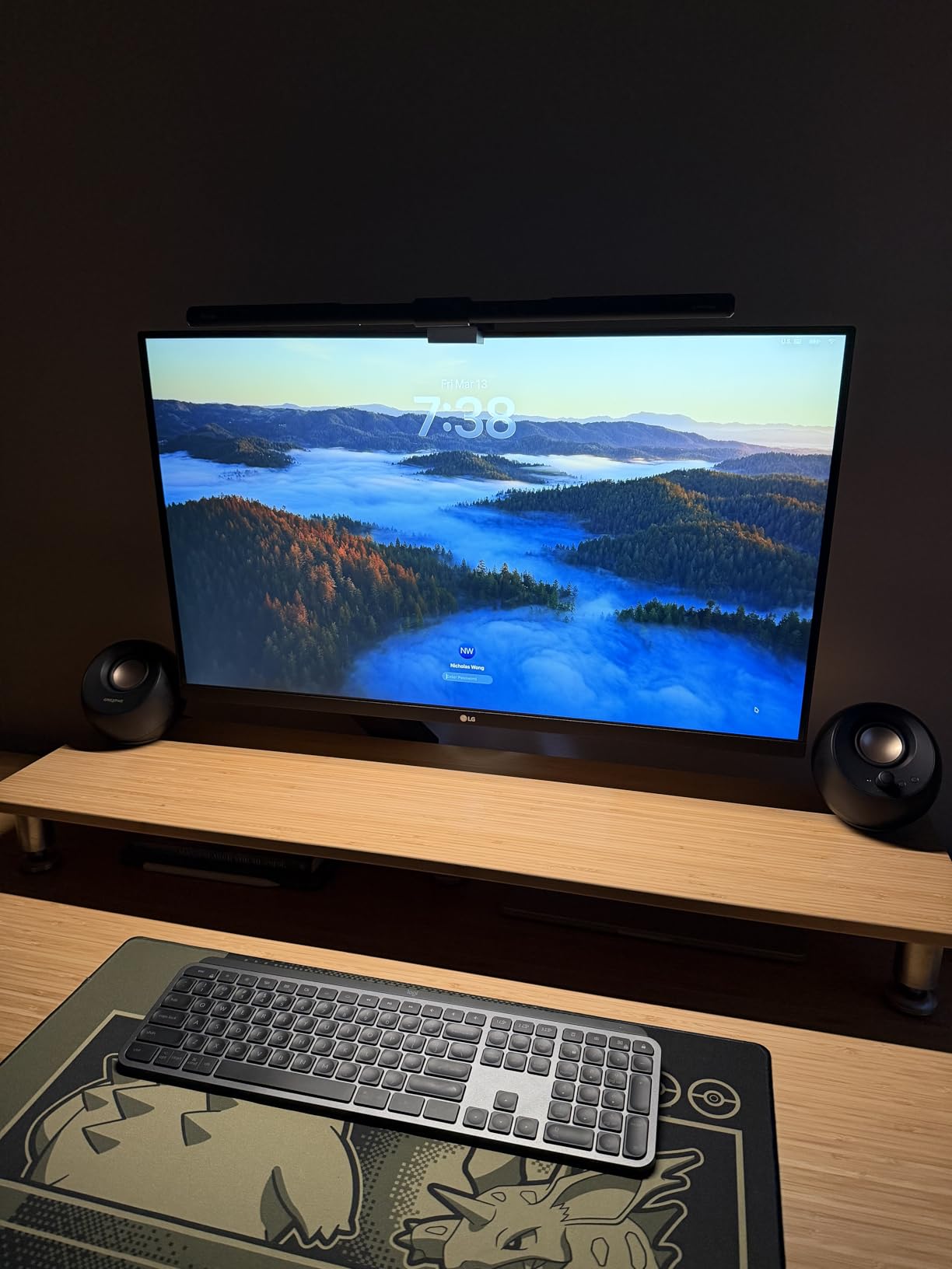LG 32UP83AK-W 32-inch Ultrafine 4K UHD (3840 x 2160) IPS Computer Monitor, 60Hz, HDR10, Built-in Speaker, Reader Mode, HDMI, DisplayPort, USB Type-C 60W PD, Tilt/Height/Pivot Adjustable Stand, White customer photo 1