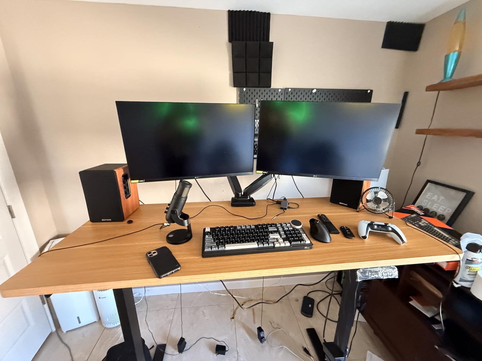 FLEXISPOT E3 Dual Motor Electric Standing Desk 55 x 28, Holds 220 lbs, Brown Wood Grain Desktop customer photo 1