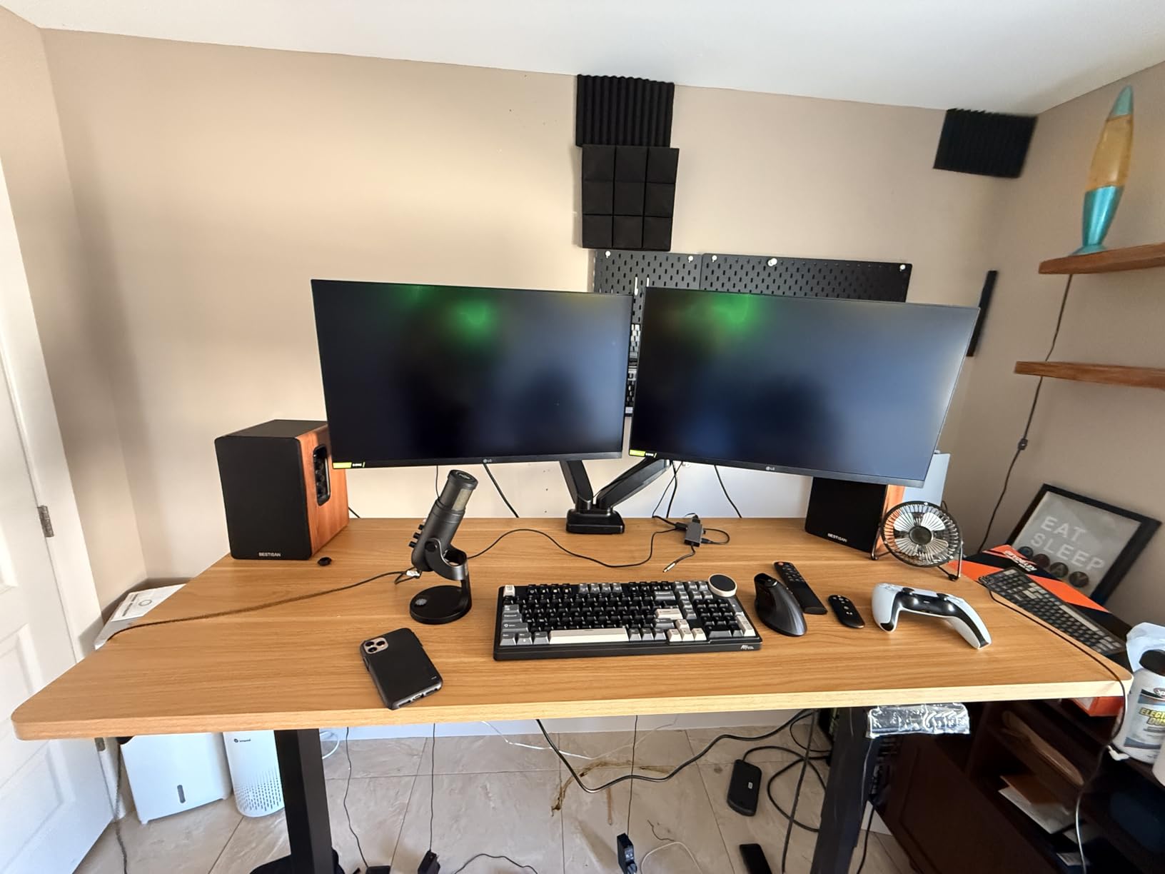 FLEXISPOT E3 Dual Motor Electric Standing Desk 55 x 28, Holds 220 lbs, Brown Wood Grain Desktop customer photo 2