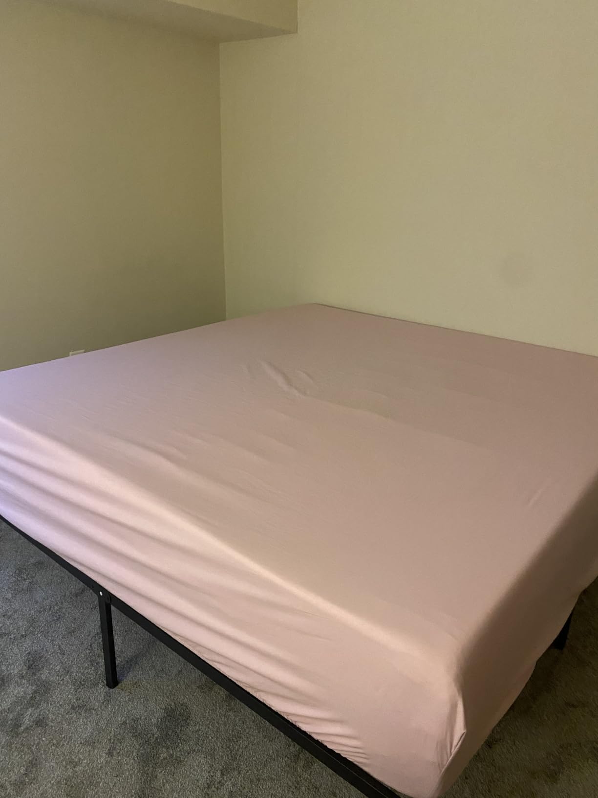 Novilla 12 Inch Queen Gel Memory Foam Mattress customer photo 2