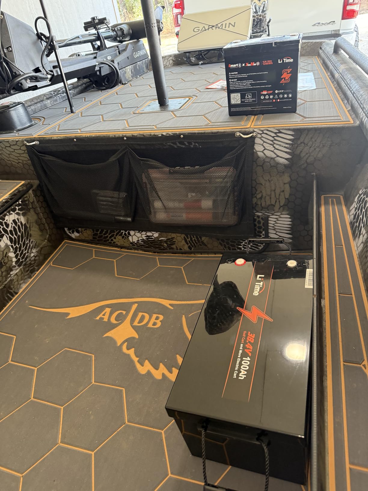 Litime 12V 100Ah LiFePO4 Battery Bluetooth, Group 27 Lithium Battery, Built-in 100A BMS with Low-Temp Protection, Max. 15000 Deep Cycles, Perfect for RV, Travel Trailer, Trolling Motors (1 Pack) customer photo 2