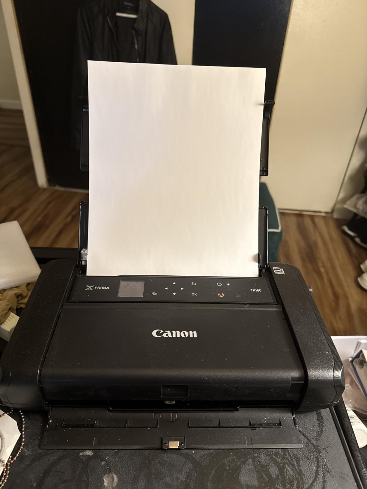 Canon PIXMA TR160 Wireless Portable Printer customer photo 1
