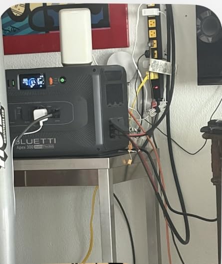BLUETTI Apex 300 Portable Power Station, 2764.8Wh Solar Generator LFP Battery Backup with 6 3840W AC Outlets (7680W Surge), Simultaneous 120V/240V Output customer photo 1