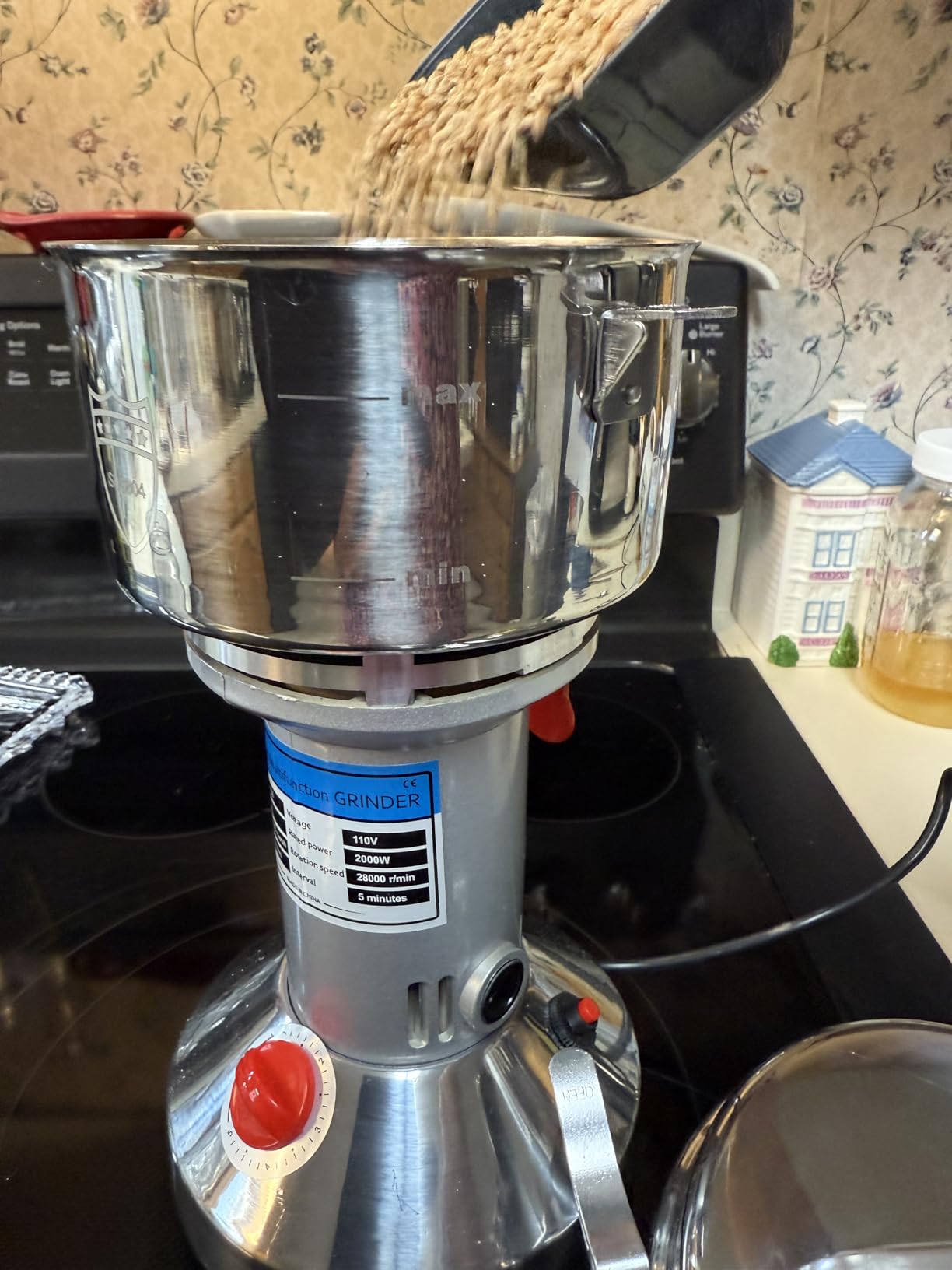 Electric Grain Mill Grinder - 2000W High-Speed 750g 304 Stainless Steel Professional Grain Mill & Spice Grinder for Kitchen and Coffee Shop - Grinds Grains, Coffee, and Dry Spices with Easy Operation customer photo 1