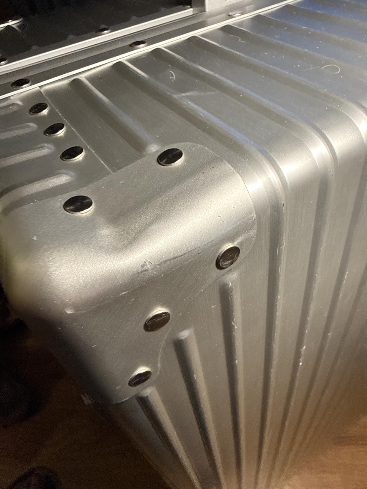 Luggage, Full Aluminum Body Suitcase, 20 Inch 100% Aluminum Hard Shell Luggage, Aluminium Carry On Suitcase With TSA Locks (Silver, Classic) customer photo 2
