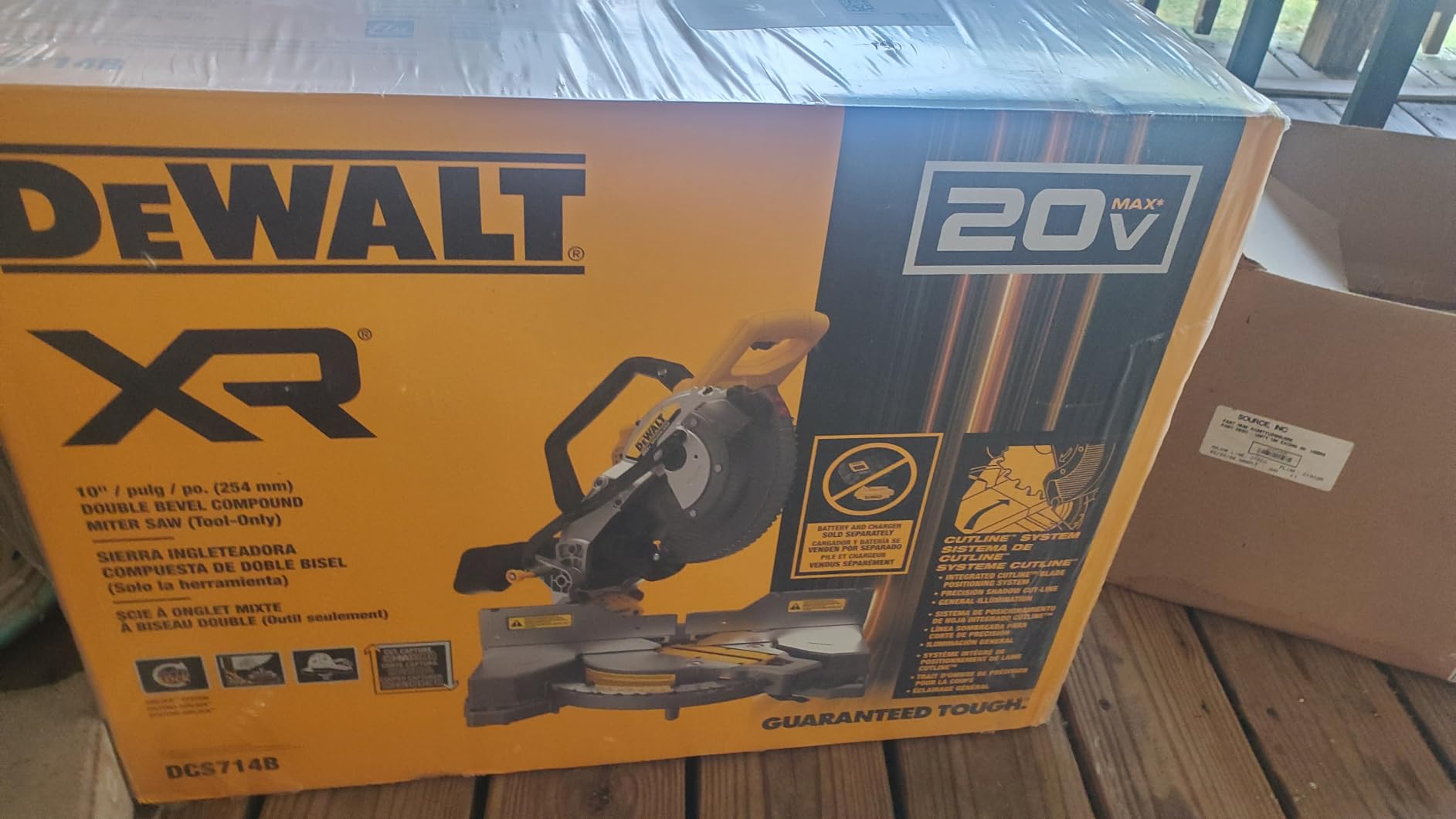 DEWALT 20V MAX XR 10 in. Double Bevel Fixed Miter Saw (Tool Only) (DCS714B) customer photo 1