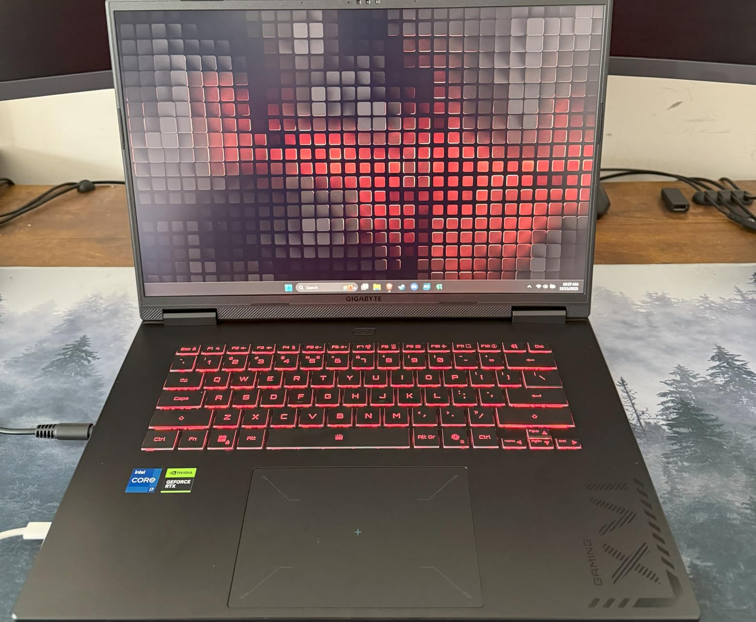 GIGABYTE Gaming A16 Gaming Laptop - 165Hz 1920x1200 WUXGA - NVIDIA GeForce RTX 5070 - Intel i7-13620H - 1TB SSD with 32GB DDR5 RAM - Windows 11 Home customer photo 2