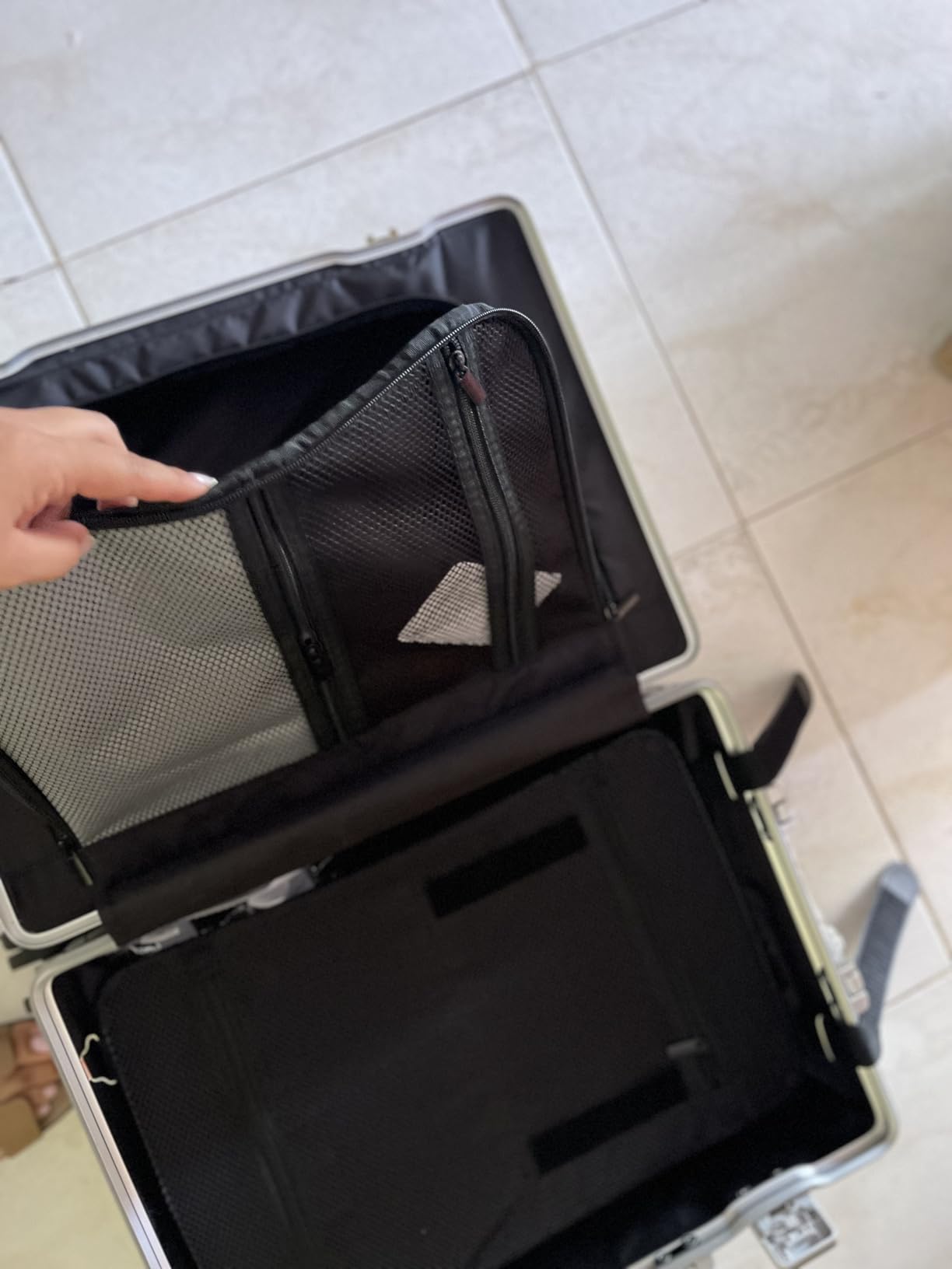 24Inch All Aluminum Check In Luggage Heavy Duty Hard Shell Suitcases with Spinner Wheels, Zipperless Suitcase with TSA Lock, Large Luggage for Business Travel, Sliver customer photo 2