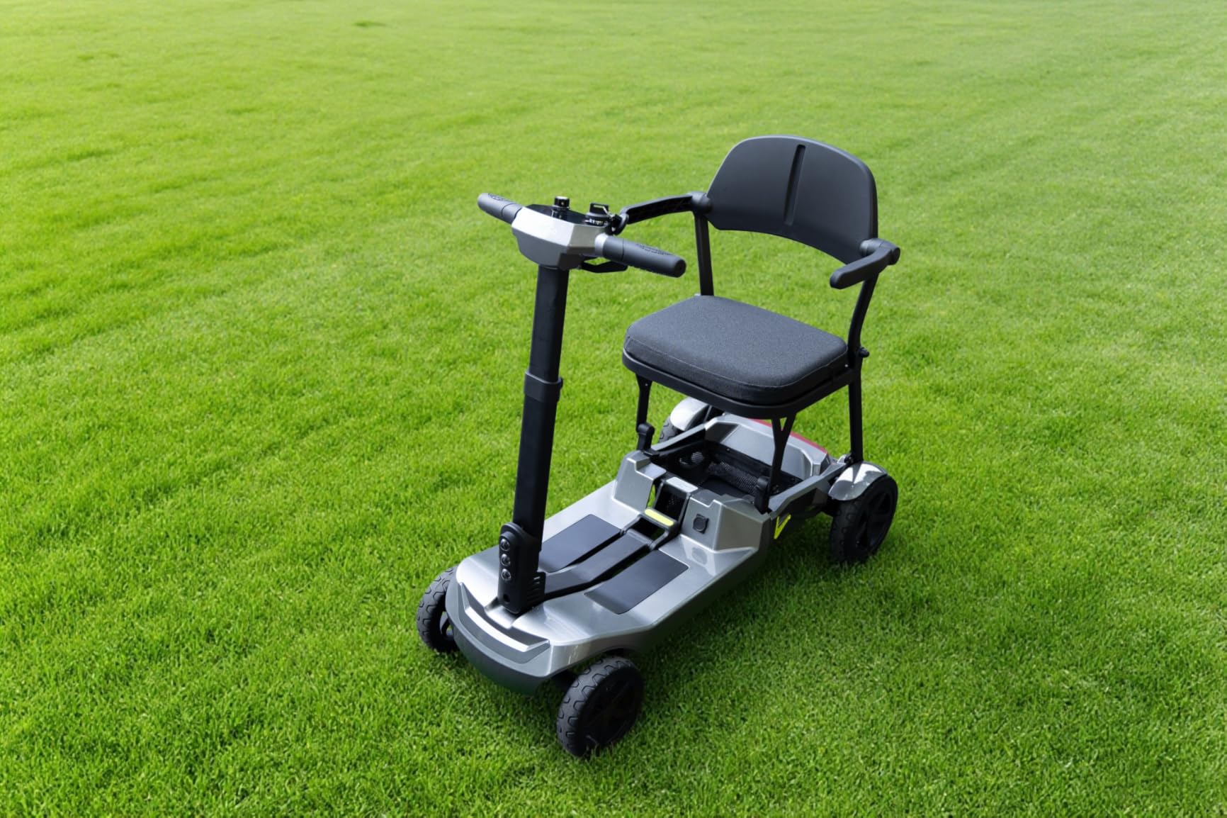 SCOOTNGO Mobility Scooters for Seniors & Adults, 4 Wheel Foldable Lightweight Airline Approved, Dual Removable Batteries, Portable for Travel, No Assembly Needed (Silver Grey, Classic) customer photo 2