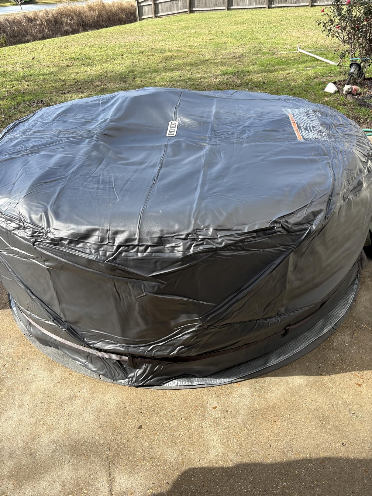 INTEX 28427EG PureSpa Bubble Massage Spa Set Outdoor Inflatable Portable Hot Tub, Includes Energy Efficient Spa Cover, Saltwater System Ready, 6 Person, 85in x 28in customer photo 2