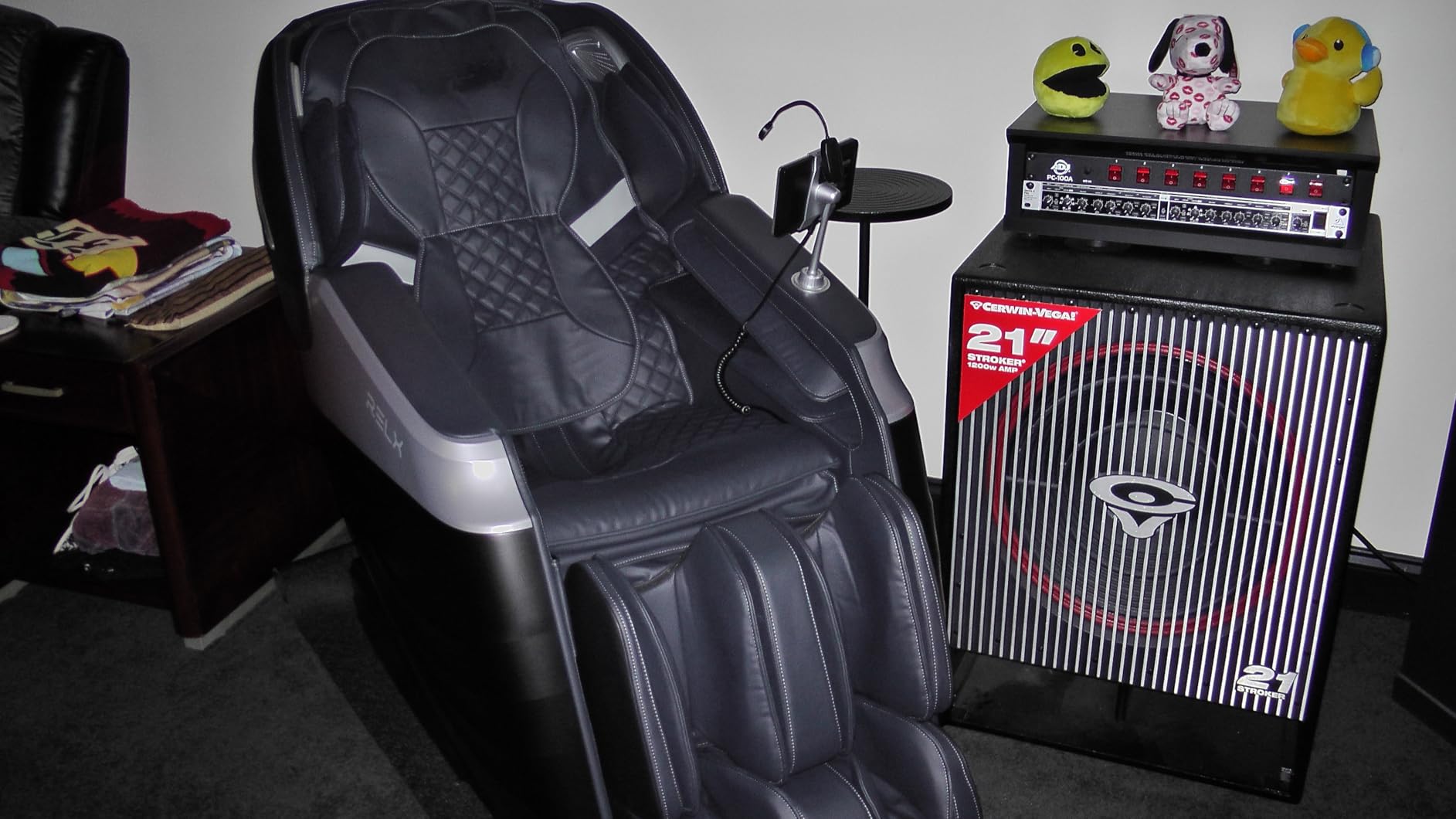 RELX Massage Chair Full Body, 20 Modes Zero Gravity SL-Track Shiatsu Massage Chair Built-in Heat System, Airbag Massage with Body Scan, Deep Yoga Stretch, Calfrest Extension and AI Control customer photo 2