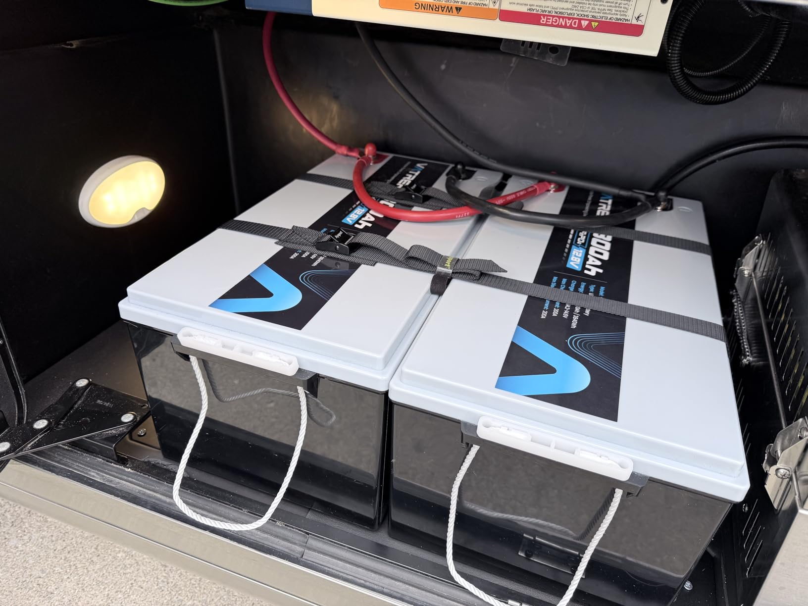 12.8V 300Ah Self-Heating LiFePO4 Lithium Battery with APP Monitoring, Built-in 200A BMS, Rechargeable 3840Wh Energy Battery for Trolling Motor, RV, Marine, Solar, Camping, Backup Power, Off-Grid customer photo 2