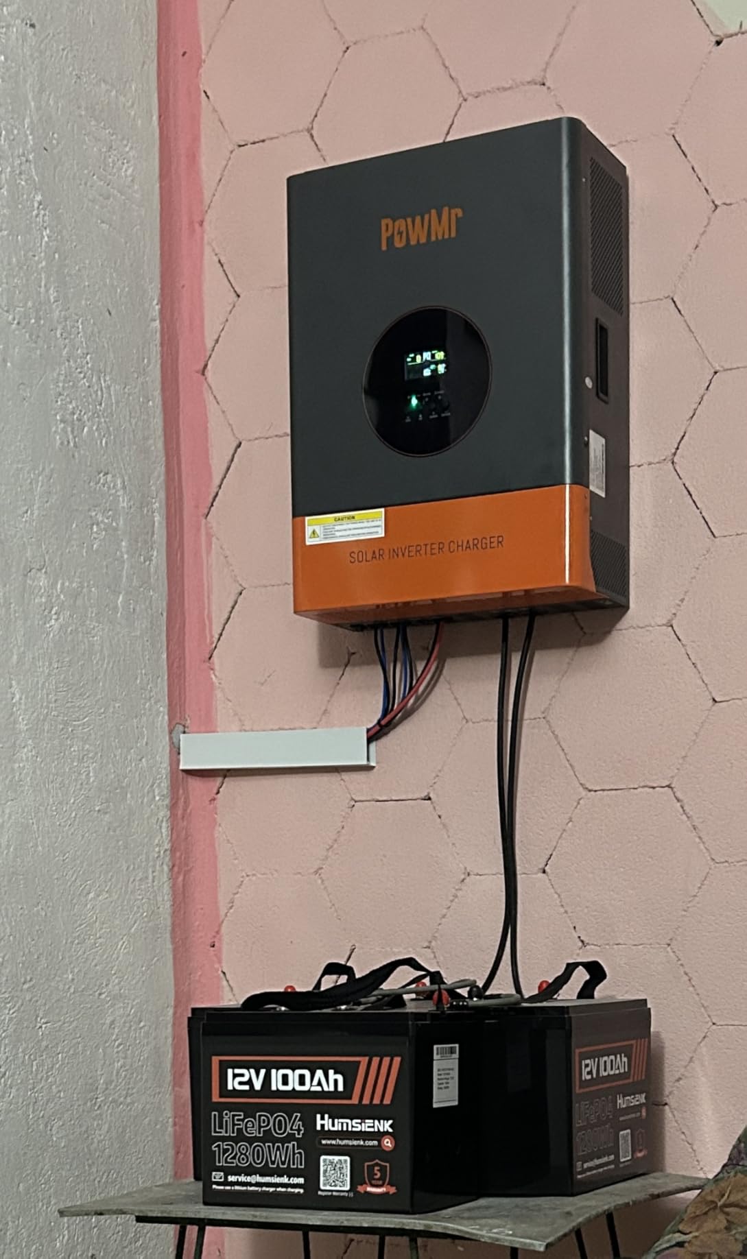 HumsiENK 12V 300Ah (314Ah) LiFePO4 Lithium Battery Mini Size, Bluetooth 200A BMS, 15000+ Deep Cycles, Low-Temp Protection for RV, Marine, Solar, Off-Grid, Home Backup (Compact & Lightweight) customer photo 1