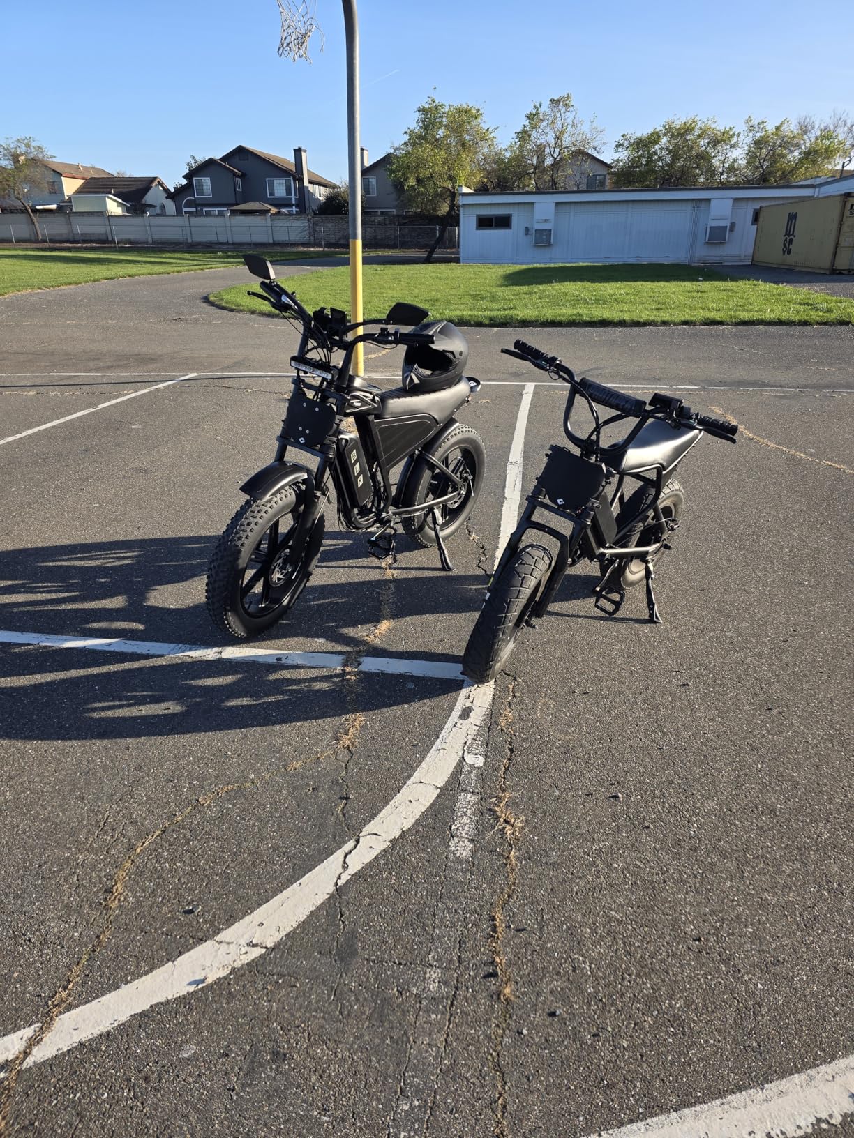 DTTZH F6/F6S/F6PRO Electric Bike for Adults with NFC & Password Unlock, 4000/2000/1500W, 50/40/33MPH, 60V 30Ah, 48V 15/25Ah E-Bike, 100-60 Miles Electric Motorcycle, 20