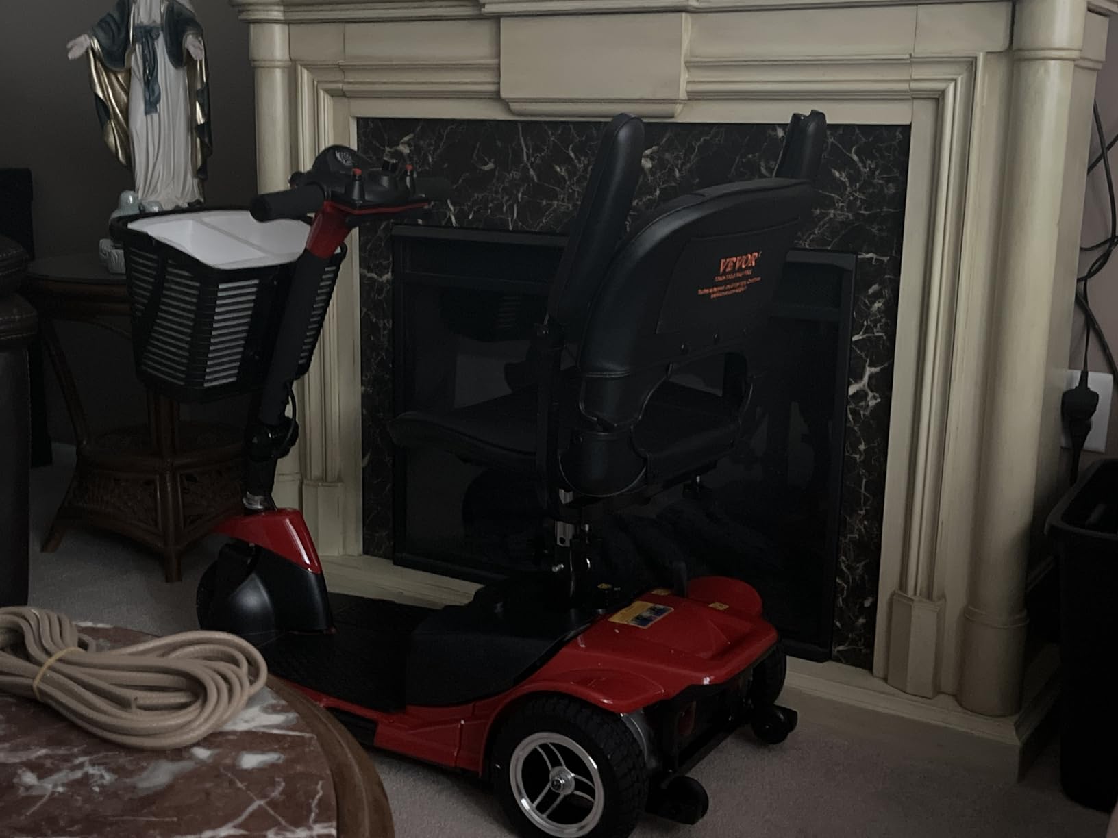 VEVOR Heavy Duty 3-Wheel Mobility Scooters for Seniors & Adults, 500lbs Capacity, 21.5 Miles 3-Speed Long Range, 1000W All Terrain Electric Recreational Scooter Wheelchair, 20° Max Climbing Capacity customer photo 1