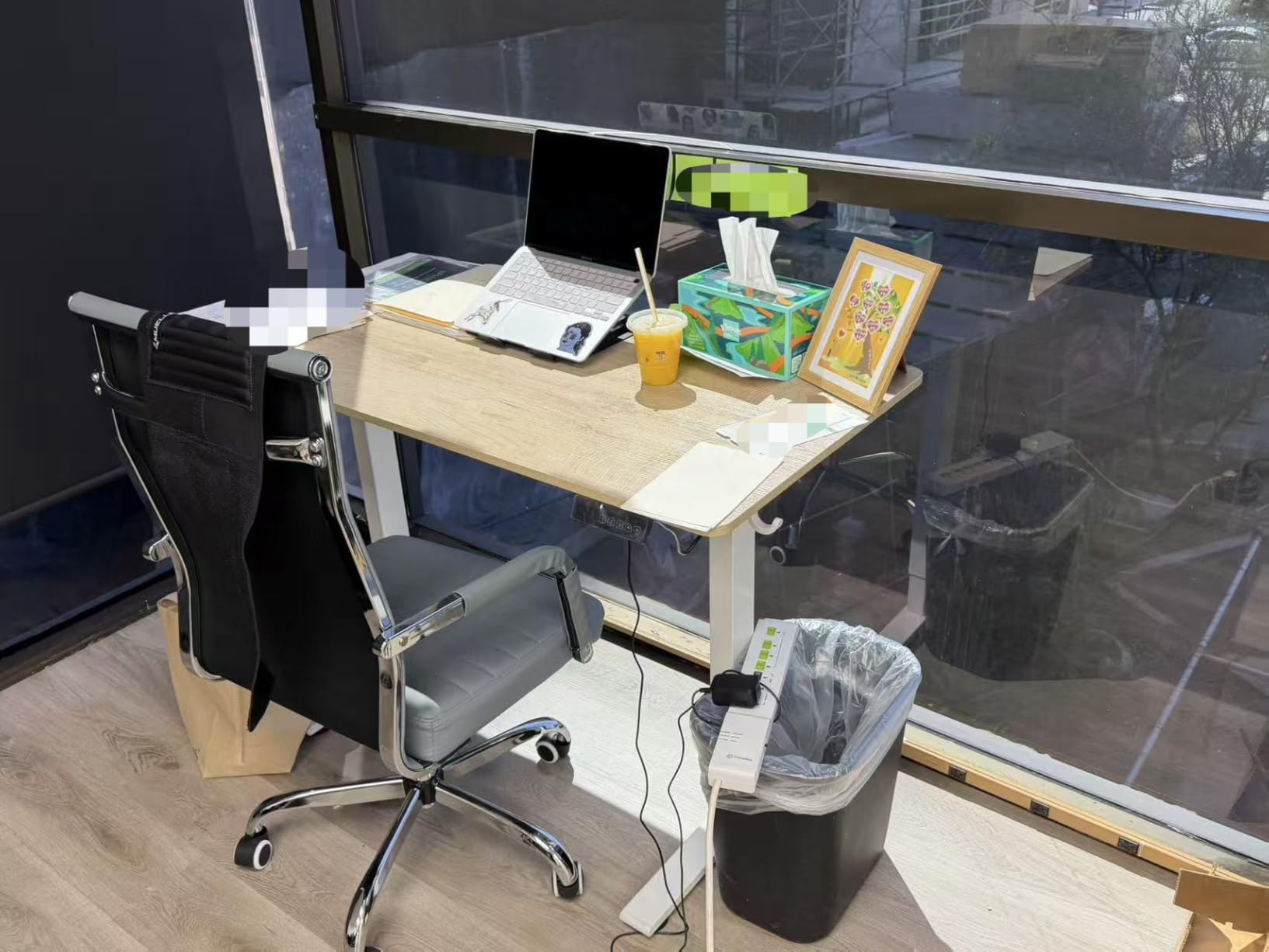 FEZIBO L Shaped Electric Corner Standing Desk, 55x32 inch Home Office Height Adjustable Table customer photo 1