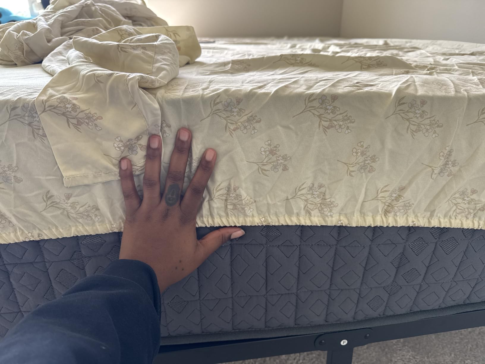 Extra Firm King Size Mattress, 14 inch Hybrid Mattress with Extra Back and Lumbar Hip Support, Fiberglass Free, 365 Nights Trial & 10 Years Warranty customer photo 1